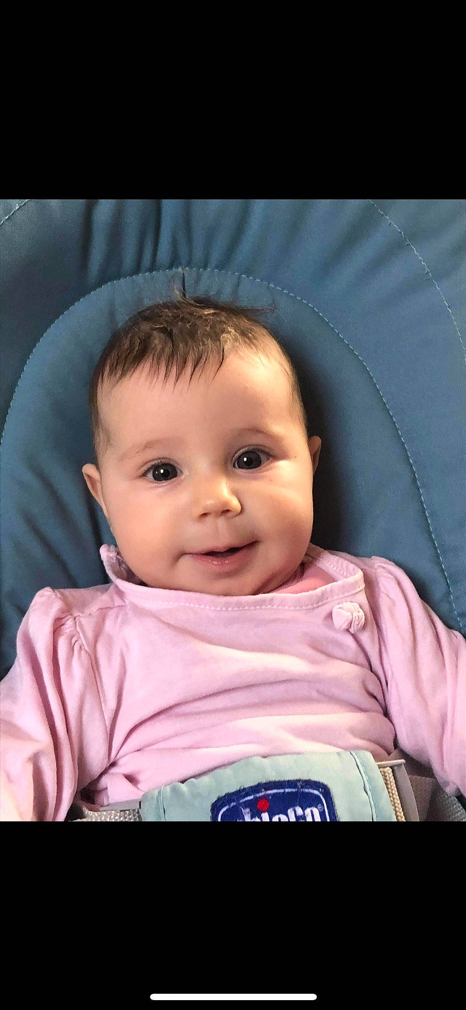 Chelssy a rejoint le concours — aidez-le/la à gagner de superbes lots ! baby, baby_toddler_clothing, cheek, child, comfort, eye, eyebrow, eyelash, flash_photography, happy, iris, joy, lip, mouth, nose, outerwear, person, product, skin, sleeve