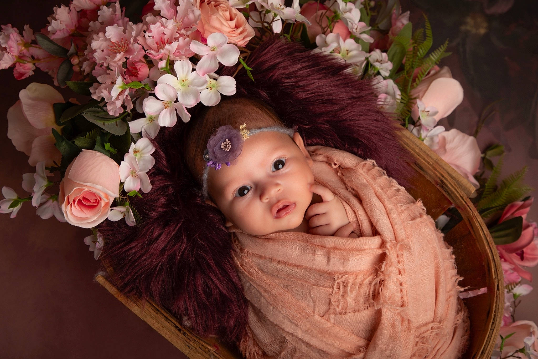 Aliyah participe au concours pour gagner de l'argent avec cette photo : artificial_flower, baby, bouquet, cut_flowers, doll, flash_photography, flower, flower_arranging, grass, happy, headpiece, headwear, ornament, person, petal, pink, plant, rose, textile, toddler