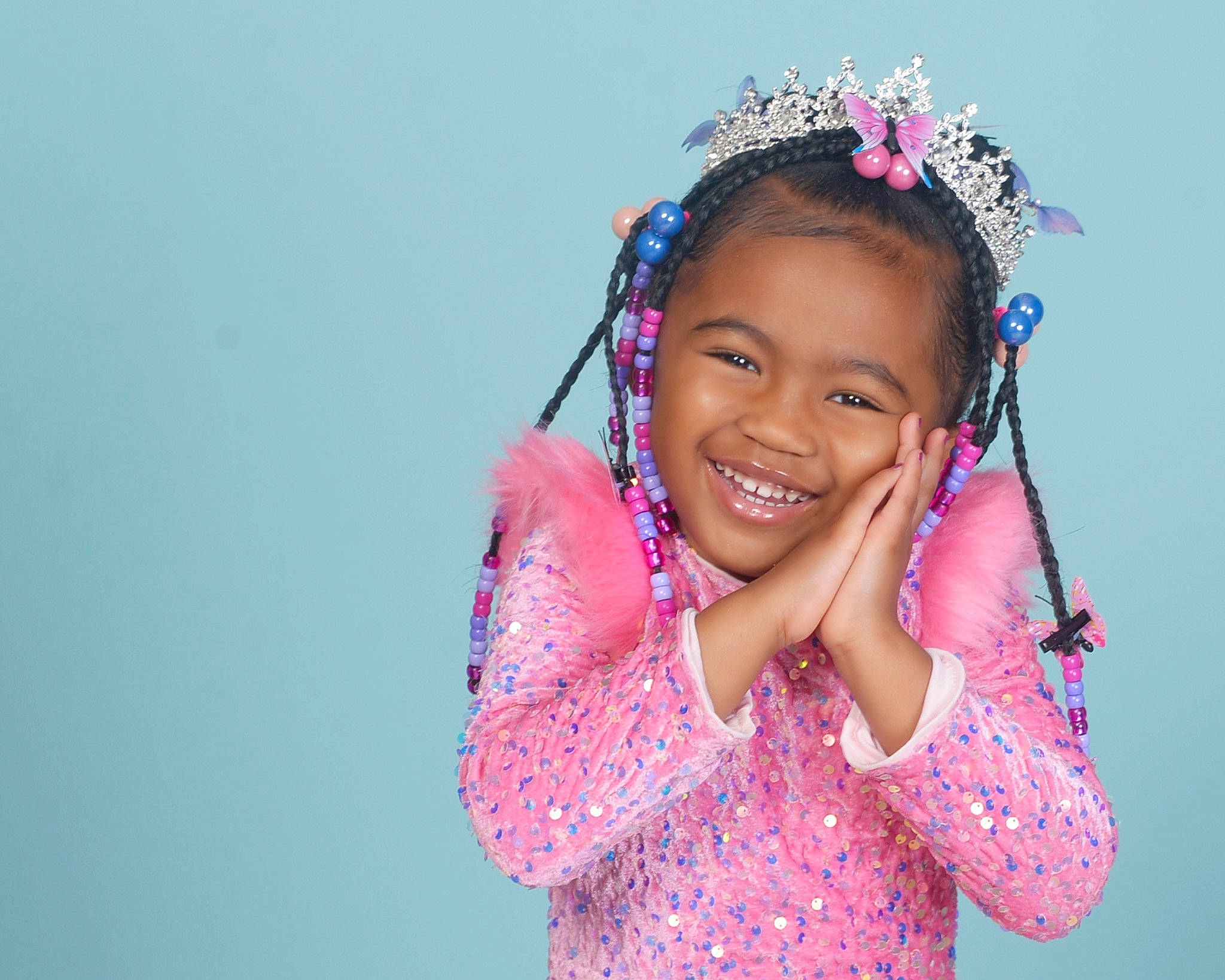 Meirah is registered to the contest to win money with this photo: black_hair, event, eye, face, fashion_accessory, flash_photography, fun, gesture, hair, hairstyle, happy, head, headgear, headpiece, jewellery, joy, leisure, magenta, person, recreation