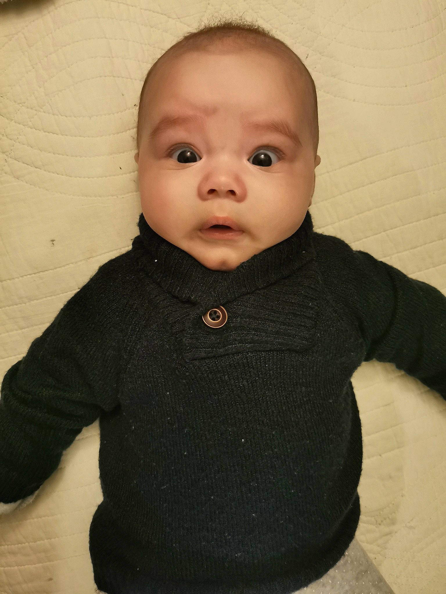 Elijah participe au concours pour gagner de l'argent avec cette photo : baby, baby_toddler_clothing, cheek, child, collar, eye, eyelash, face, happy, head, iris, lip, long_sleeved_t_shirt, nose, pattern, person, sleeve, t_shirt, toddler, wool