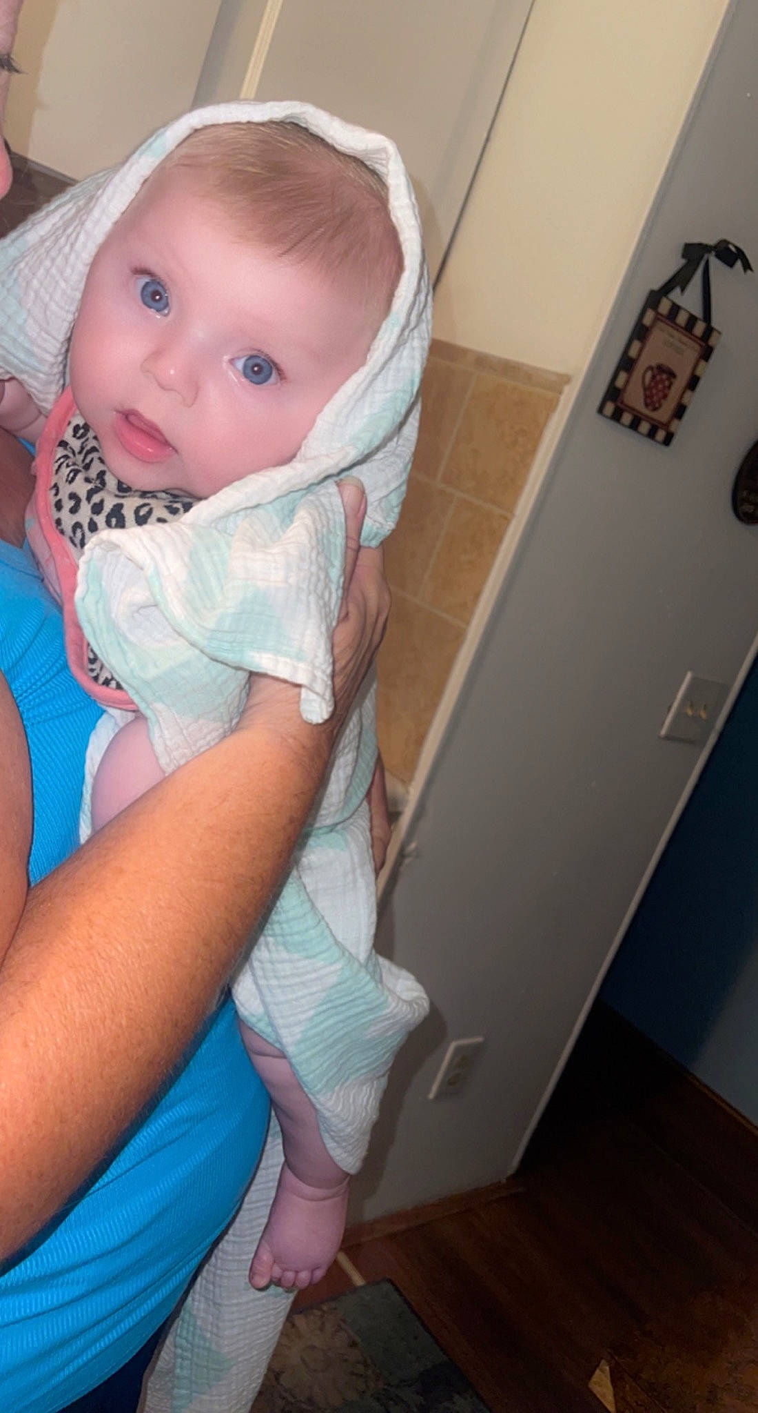 Naomi is registered to the contest to win money with this photo: baby, baby_products, baby_safety, baby_toddler_clothing, cheek, child, comfort, eye, eyelash, happy, iris, neck, nose, person, room, sitting, skin, sleeve, t_shirt, thigh