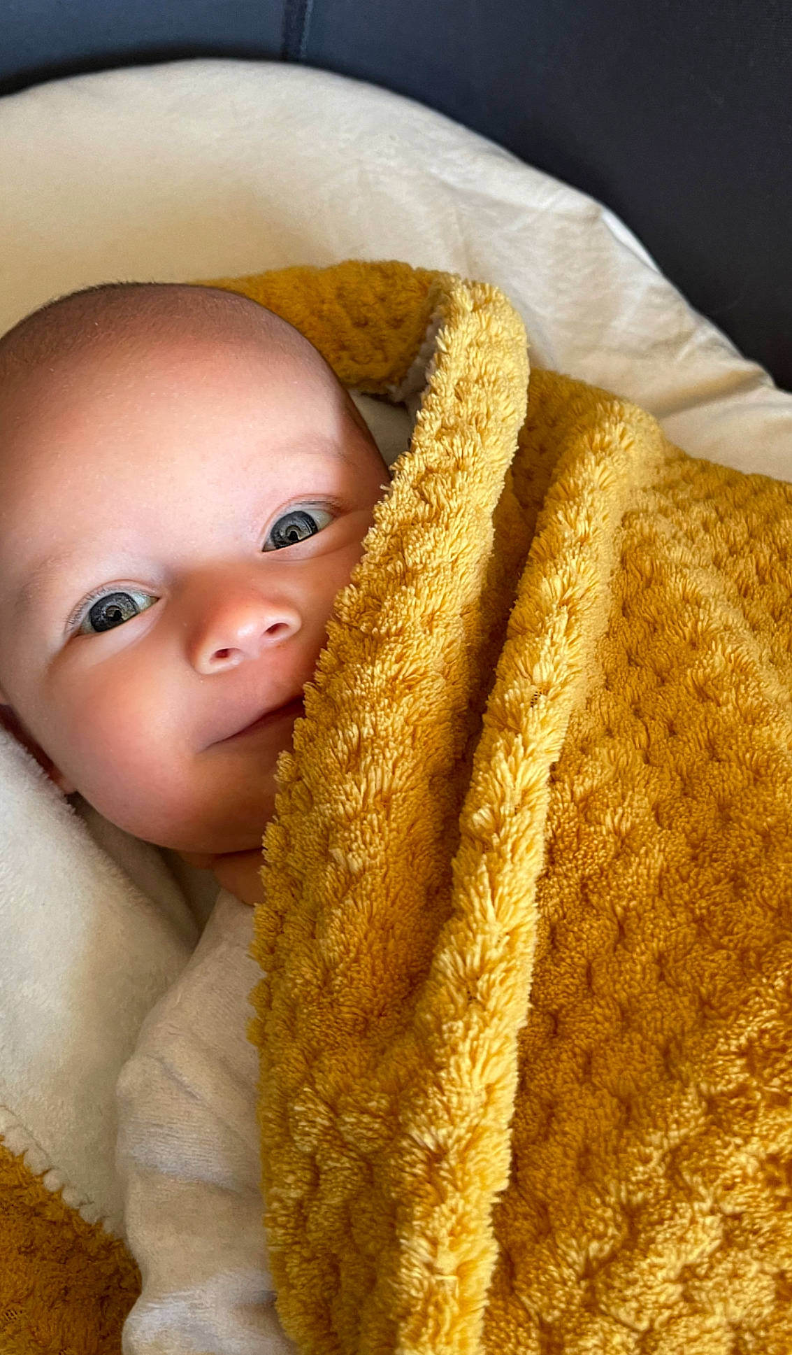 Aïden participe au concours pour gagner de l'argent avec cette photo : baby, baby_toddler_clothing, blond, child, comfort, crochet, cuisine, eyelash, fashion_accessory, fur, headgear, ingredient, linens, pattern, people_in_nature, person, portrait_photography, textile, toddler, wool