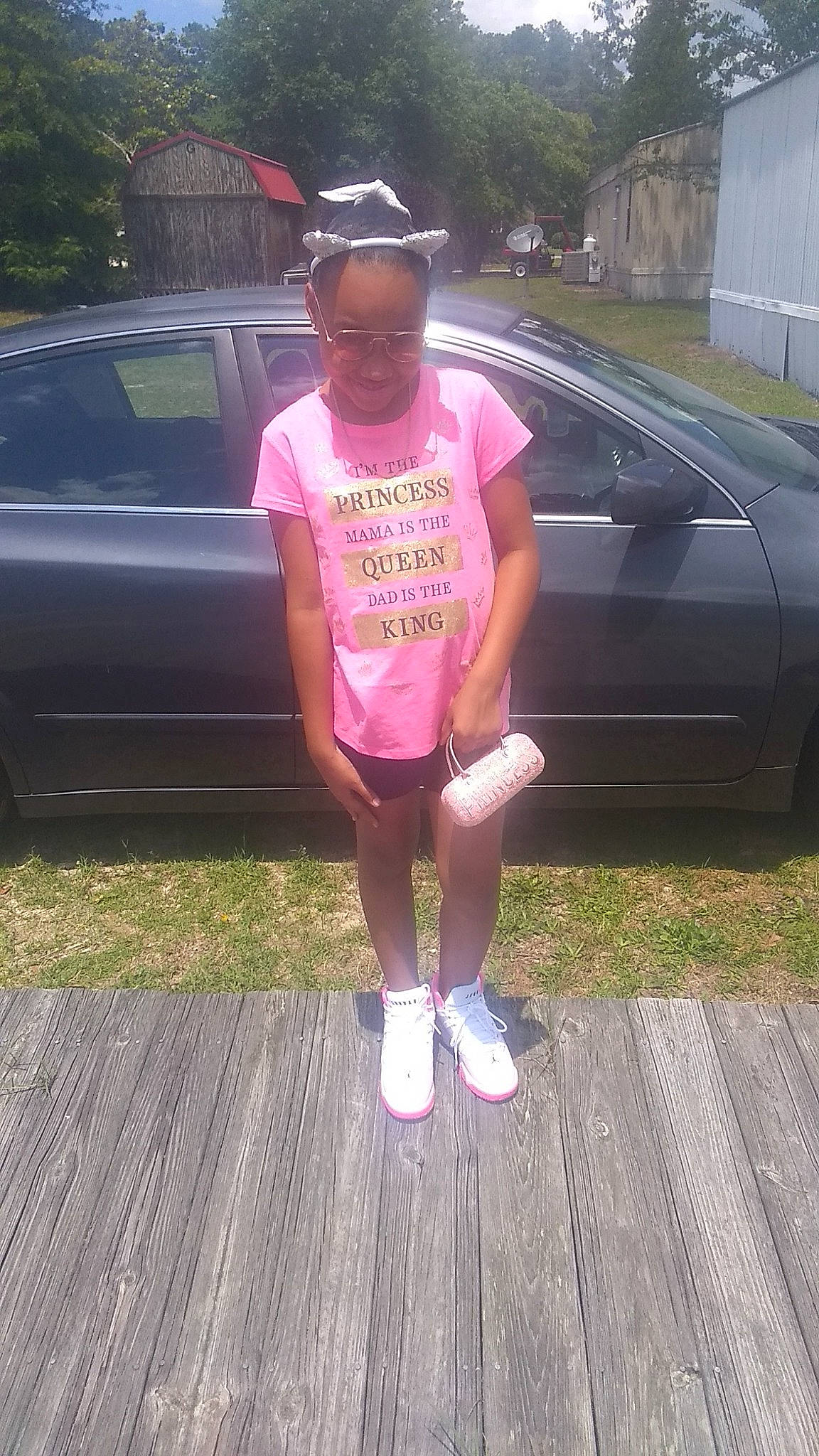 Kamiya joined the competition — help win amazing prizes! car, family_car, fun, joy, leg, minivan, person, pink, recreation, thigh, vehicle, vehicle_door