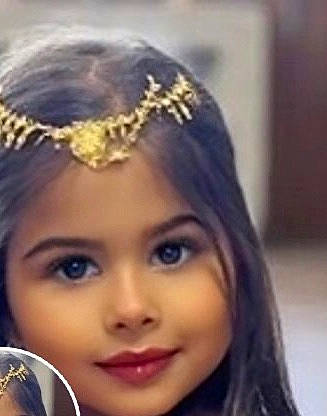 Djana Feyme participe au concours pour gagner de l'argent avec cette photo : black_hair, bridal_accessory, close_up, cup, drinkware, electric_blue, event, eye, eyebrow, eyelash, face, happy, headpiece, headwear, jewellery, joy, long_hair, makeover, person, serveware