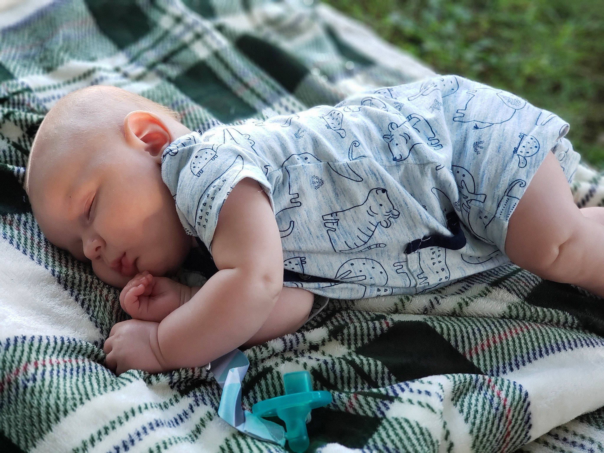 Richard is registered to the contest to win money with this photo: baby, child, nap, person, sleep, toddler