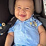 Swann a rejoint le concours — aidez-le/la à gagner de superbes lots ! baby, infant, smiling, blue_clothing, romper, car_seat, child, cute, happy, tongue_out, mickey_mouse, seatbelt, person, face, closeup, sitting, young_child, joyful, infant_boy, casual