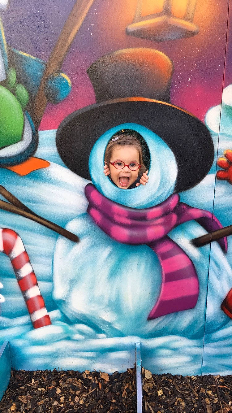 Lëana participe au concours pour gagner de l'argent avec cette photo : animation, art, art_paint, drawing, graffiti, human, illustration, modern_art, paint, painting, person, space, visual_arts