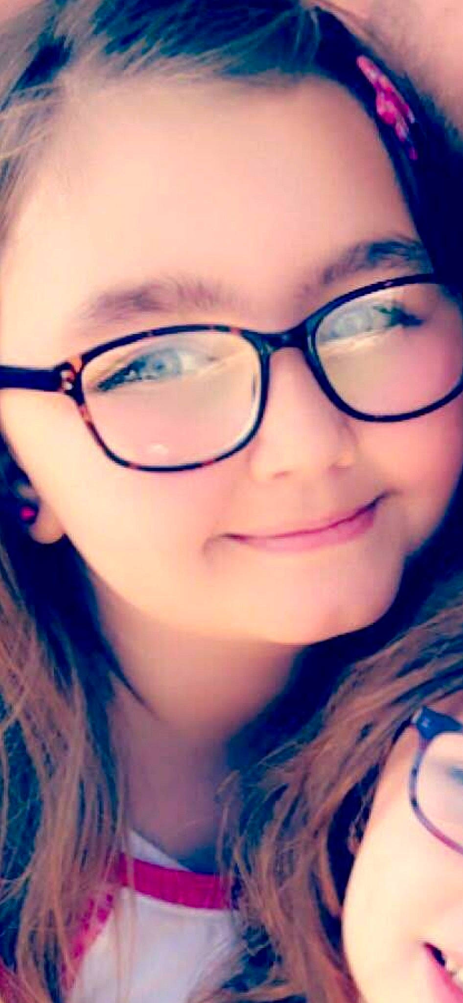 Gracie is registered to the contest to win money with this photo: beauty, cheek, chin, close_up, cool, eye, eyebrow, eyewear, face, forehead, glasses, hair, hairstyle, head, lip, nose, selfie, skin, smile, vision_care