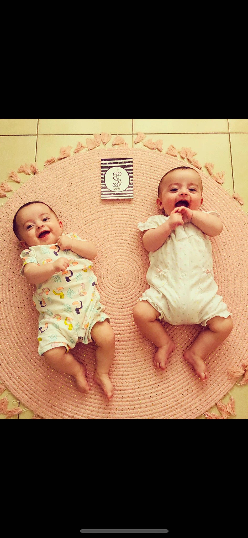 Milla Et Maddy a rejoint le concours — aidez-le/la à gagner de superbes lots ! baby, beauty, cheek, child, eye, face, facial_expression, fun, happy, headwear, human, nose, people, person, photograph, photography, pink, product, skin, smile