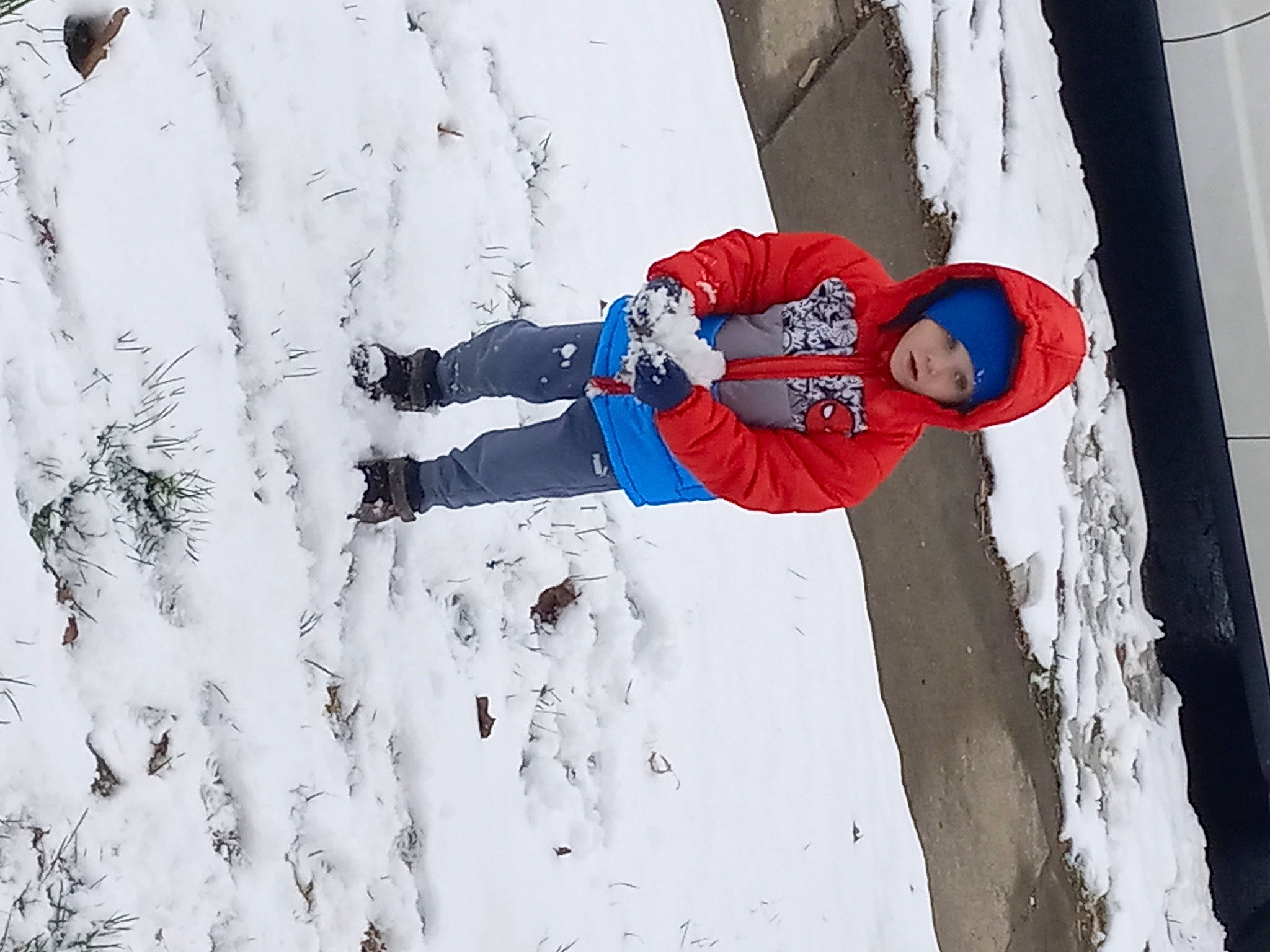 Dallas Kinser is registered to the contest to win money with this photo: adventure, electric_blue, freezing, fun, geological_phenomenon, glacial_landform, glove, hat, headwear, ice_cap, jacket, mountaineer, outdoor_recreation, person, plant, recreation, slope, snow, sports, tree