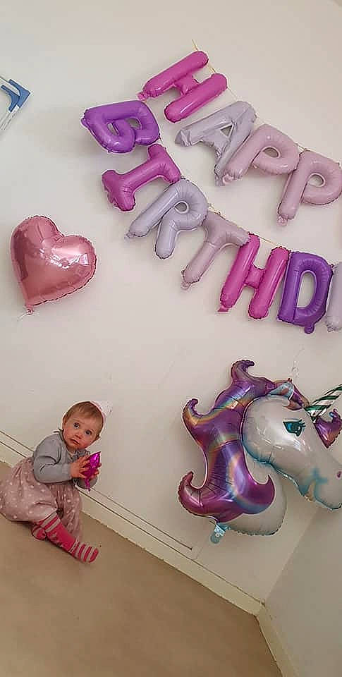 Calista a rejoint le concours — aidez-le/la à gagner de superbes lots ! font, person, pink, sweetness