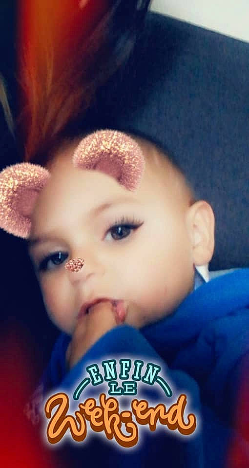 Timéo a rejoint le concours — aidez-le/la à gagner de superbes lots ! baby, cheek, child, chin, cool, ear, eye, eyebrow, face, forehead, hair, head, human, lip, mouth, nose, person, photo_caption, sky, smile