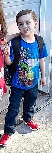 Zaedyn is registered to the contest to win money with this photo: arm, black_hair, blue, clothing, cool, denim, electric_blue, fashion, jeans, neck, outerwear, person, sleeve, smile, street_fashion, style, t_shirt, top, waist