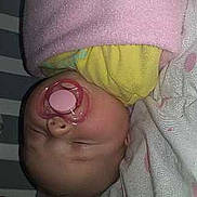 Poppy-Mae is registered to the contest to win money with this photo:
