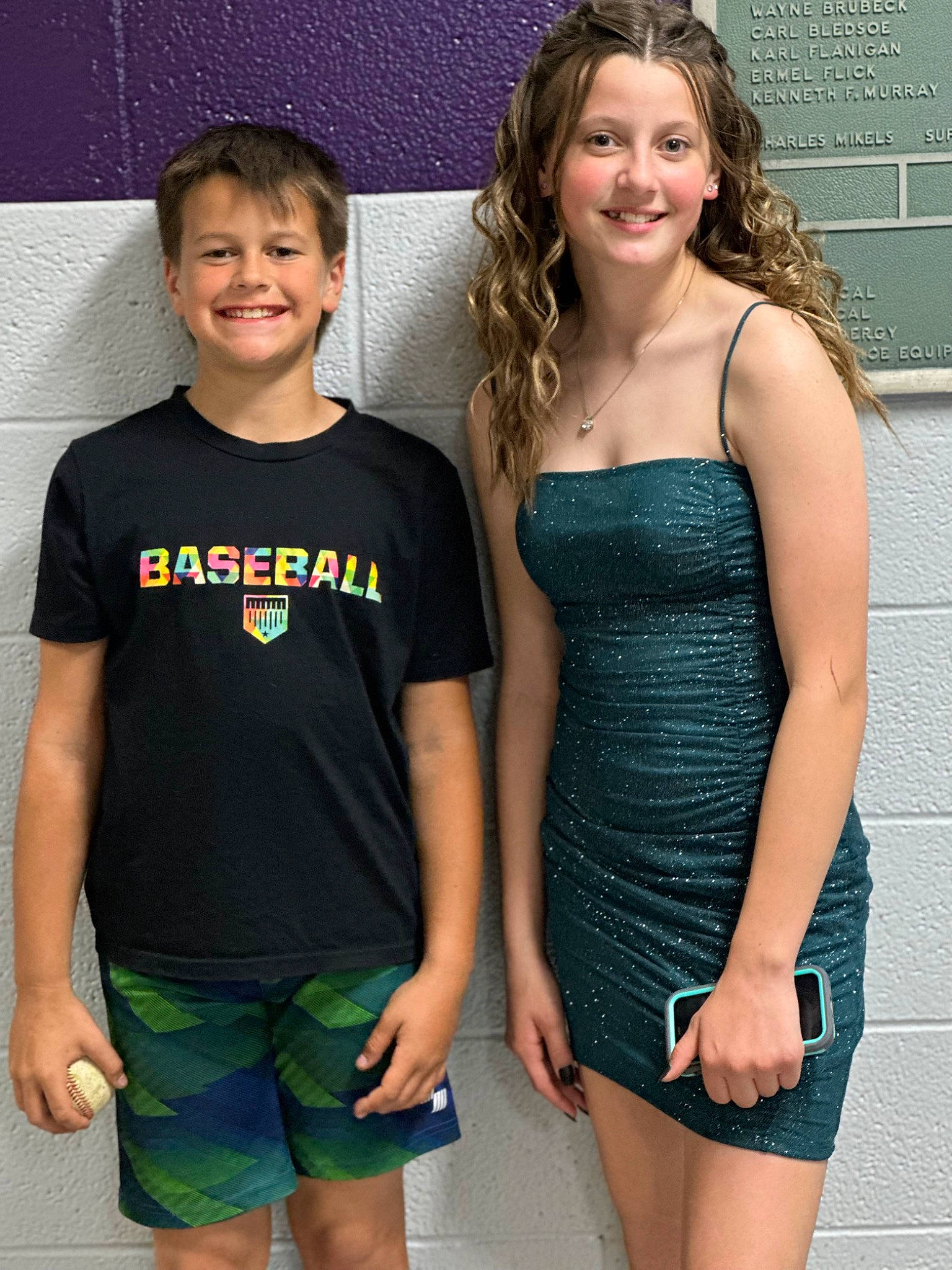 Genesis is registered to the contest to win money with this photo: blue, face, facial_expression, fashion_design, hair, hairstyle, happy, joint, joy, leg, muscle, neck, one_piece_garment, organ, person, shoulder, sleeve, smile, standing, style