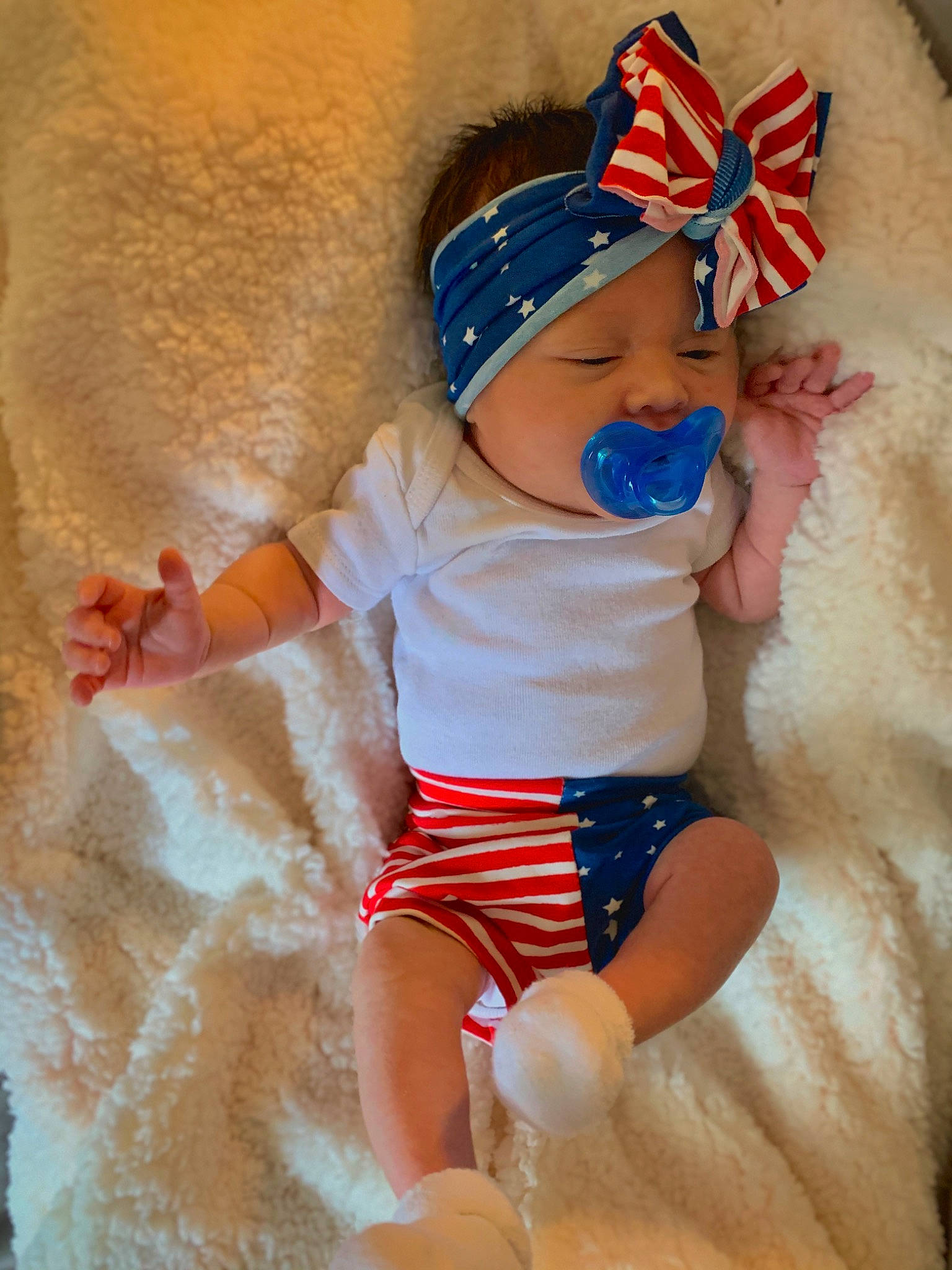 Ayvah is registered to the contest to win money with this photo: baby, baby_toddler_clothing, child, fun, headwear, human_leg, person, skin, toddler