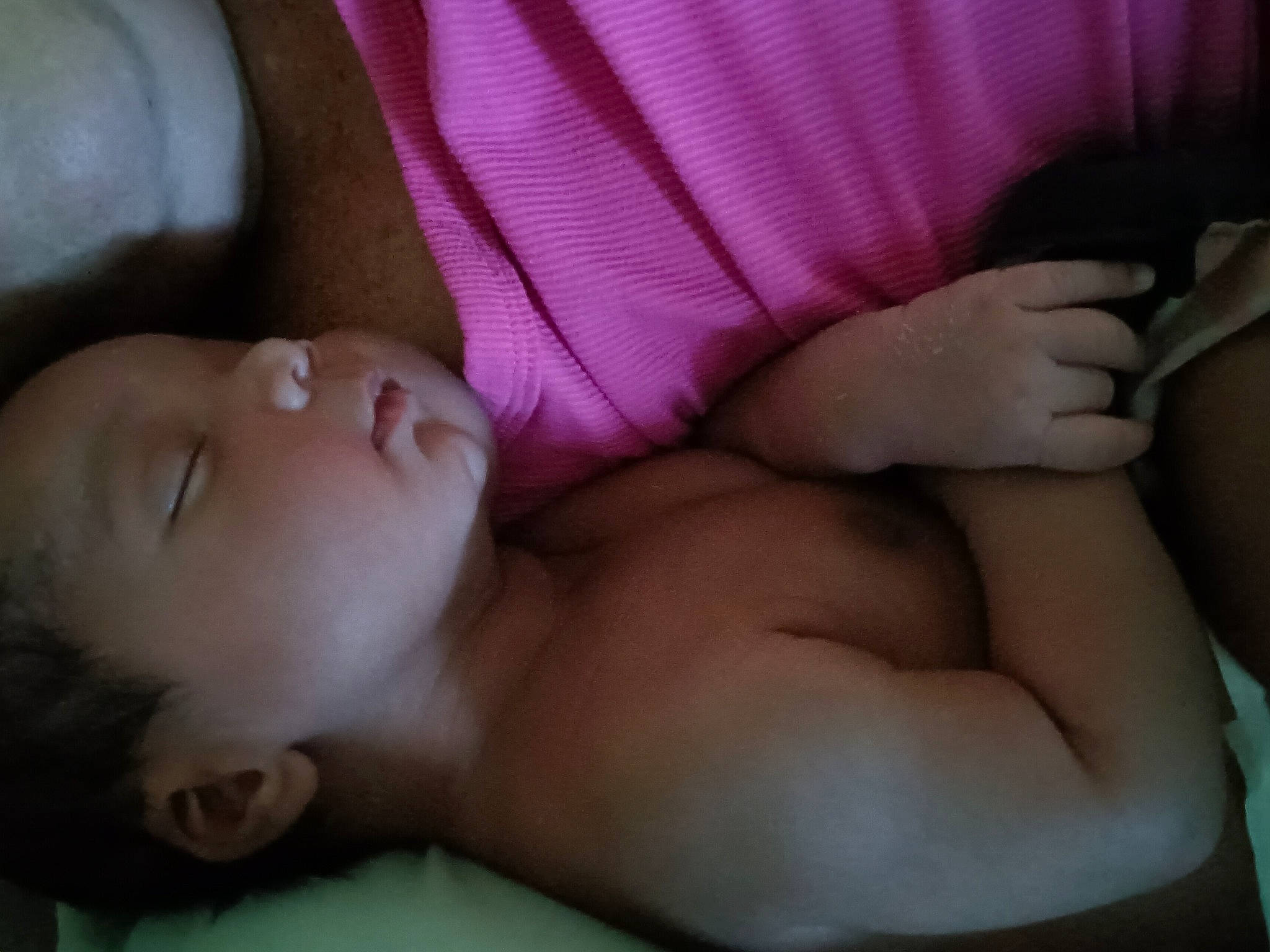 Karter is registered to the contest to win money with this photo: abdomen, baby, cheek, chest, comfort, eye, eyebrow, eyelash, finger, head, human_leg, mouth, muscle, neck, nose, person, skin, textile, thigh, toddler