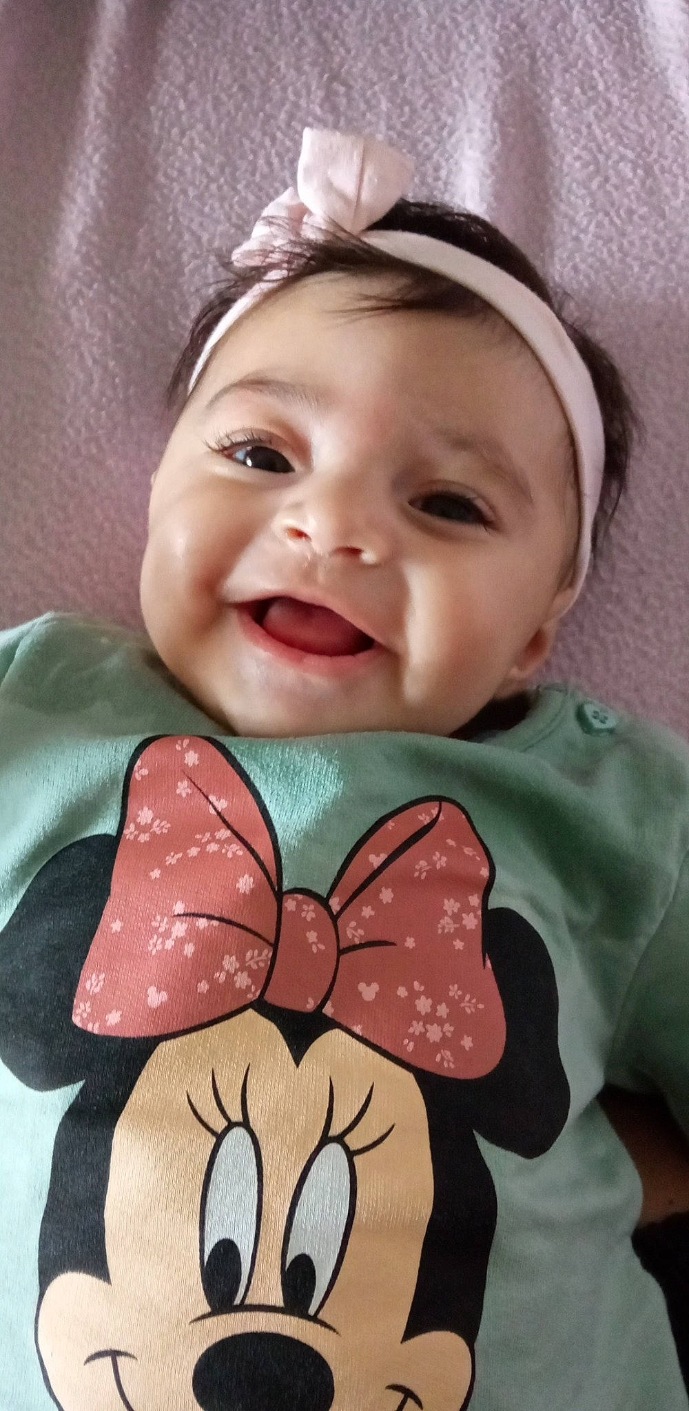 Lilya a rejoint le concours — aidez-le/la à gagner de superbes lots ! baby, baby_toddler_clothing, beauty, cheek, child, eye, facial_expression, happy, hat, head, lip, mouth, person, pink, product, skin, smile, sweetness, textile, toddler