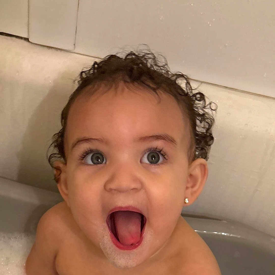 Aeliani joined the competition — help win amazing prizes! baby, bathing, bathtub, bodypart, bubble, face, happy, head, indoors, laughing, mouth, person, photography, plant, portrait, pottedplant, summer, teeth, tongue, tub