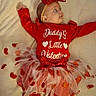 Hinata a rejoint le concours — aidez-le/la à gagner de superbes lots ! adorable, baby, celebration, celebration_clothing, child, cute, cute_baby, festive, headband, hearts, holiday_outfit, infant, looking_sideways, lying_down, portrait, red_clothing, soft_blanket, toddler, tutu, valentine