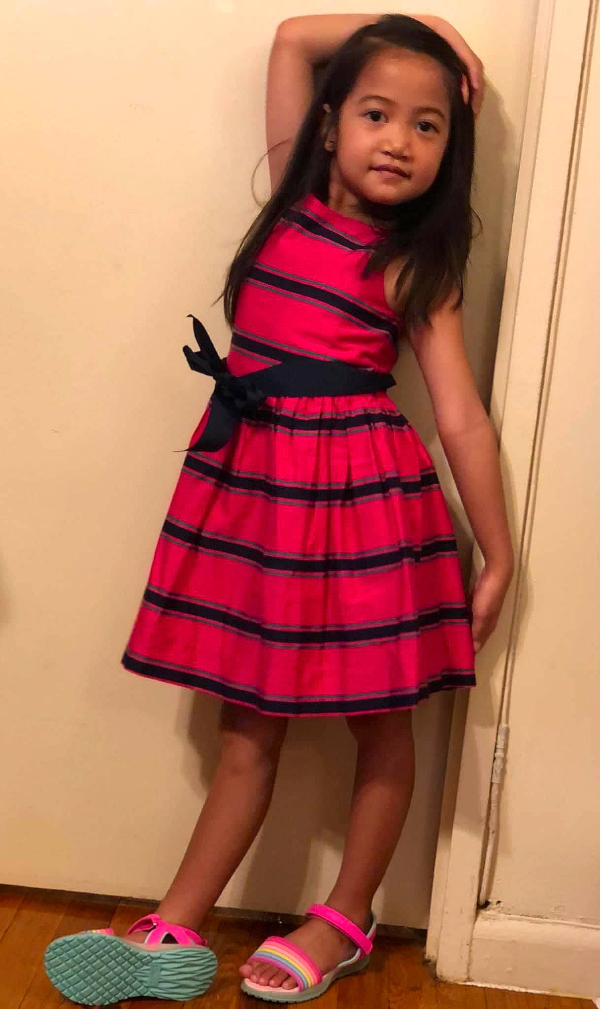 Zia is registered to the contest to win money with this photo: black_hair, day_dress, dress, fashion_design, finger, formal_wear, human_leg, joint, leg, long_hair, magenta, neck, one_piece_garment, pattern, person, pink, purple, shoulder, sleeve, thigh