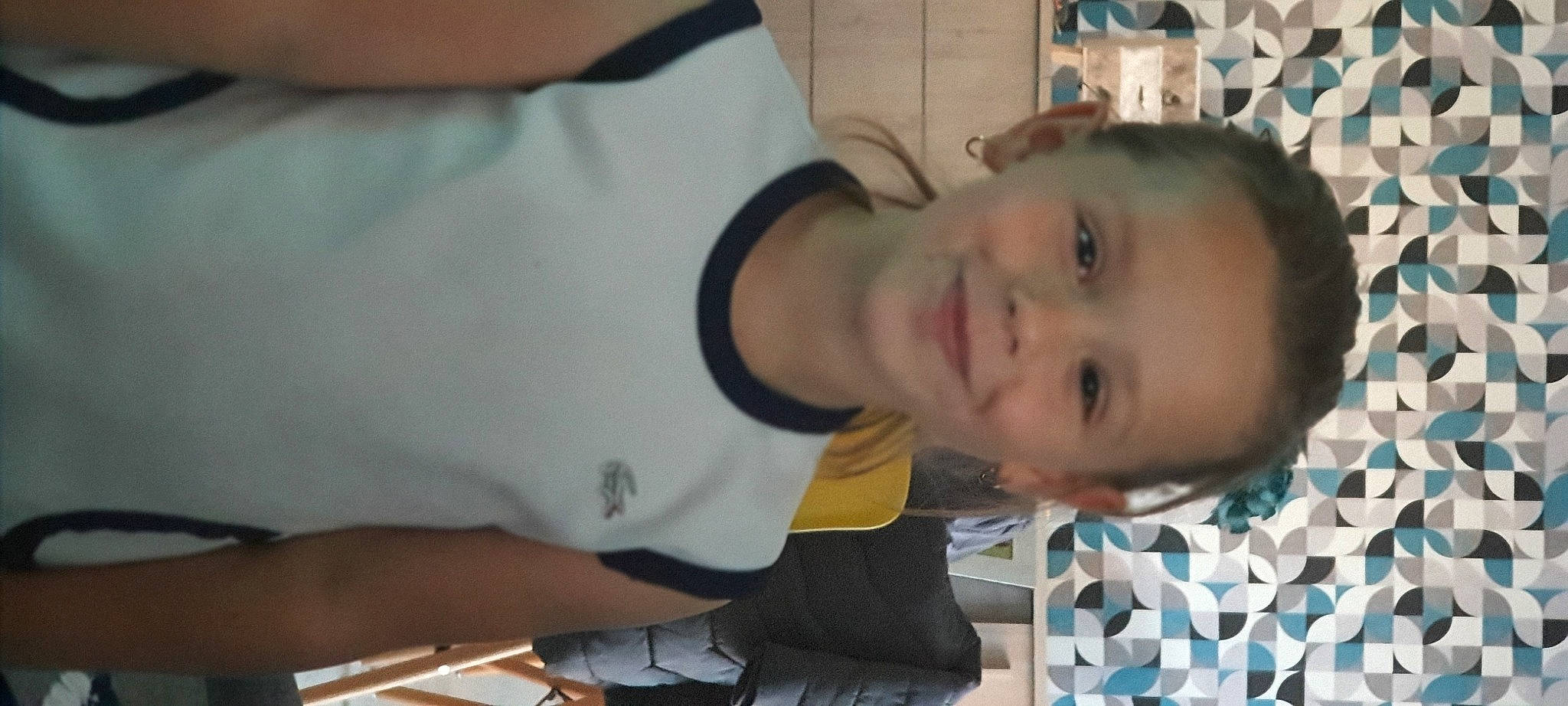 Bryhanna participe au concours pour gagner de l'argent avec cette photo : cheek, child, chin, elbow, eyebrow, eyelash, facial_expression, finger, forehead, fun, happy, iris, jaw, joint, joy, organ, person, photograph, product, skin