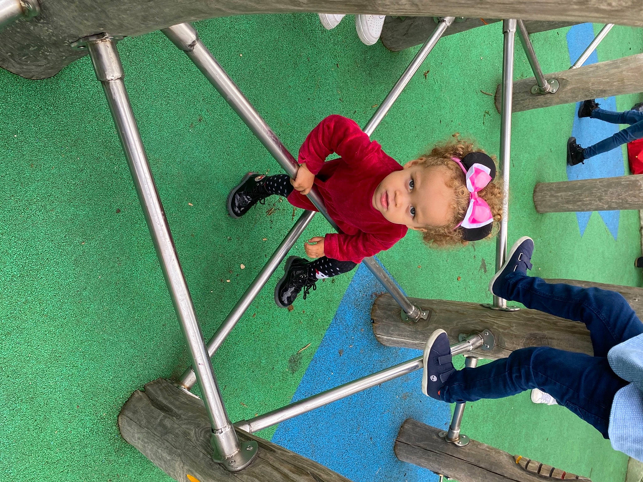 Meldina a rejoint le concours — aidez-le/la à gagner de superbes lots ! adventure, fun, golf, leisure, miniature_golf, person, recreation