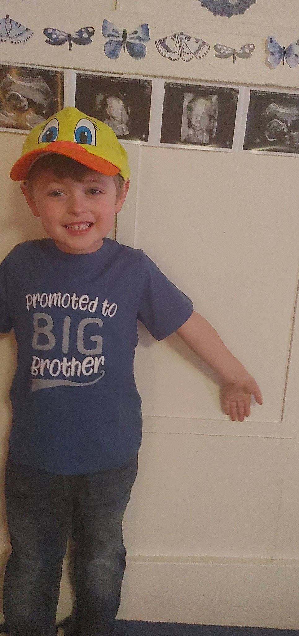 Ethan Allen joined the competition — help win amazing prizes! arm, baseball_cap, cap, cool, cricket_cap, electric_blue, eye, eyewear, finger, gesture, goggles, happy, head, headgear, headwear, human_body, joy, person, sleeve, smile