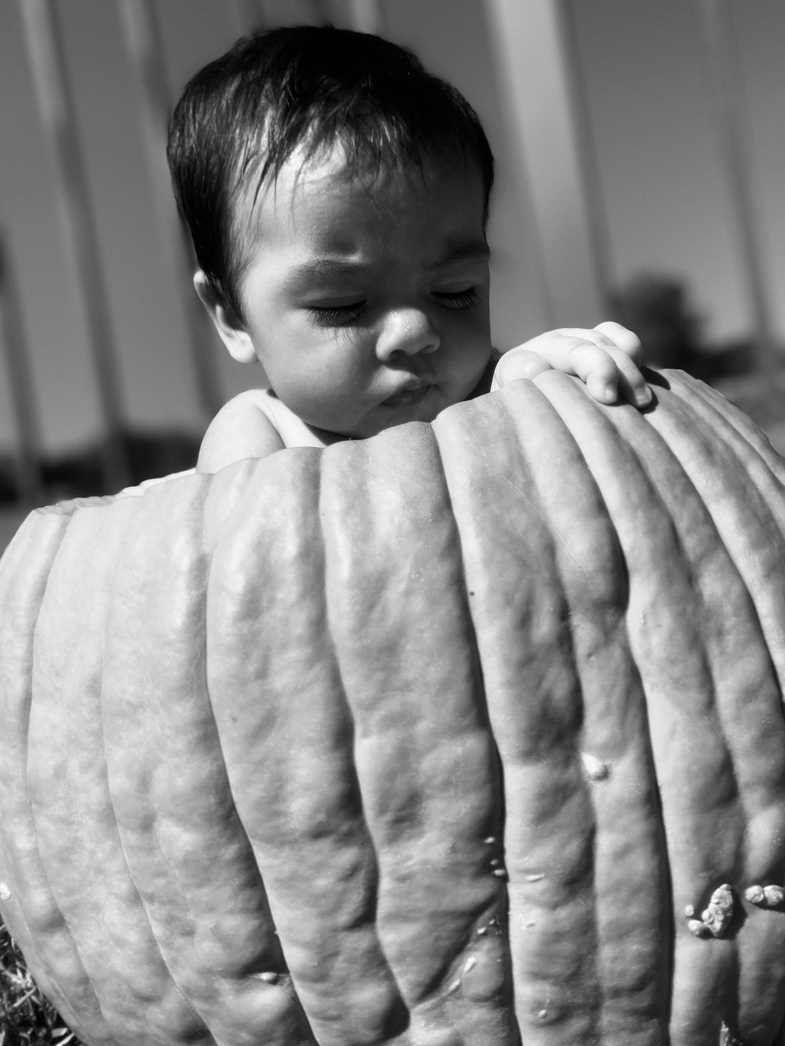 Sacha joined the competition — help win amazing prizes! arm, black, black_and_white, comfort, elbow, eye, finger, flash_photography, gesture, human, human_body, monochrome, monochrome_photography, mouth, neck, organ, person, photograph, shoulder, style