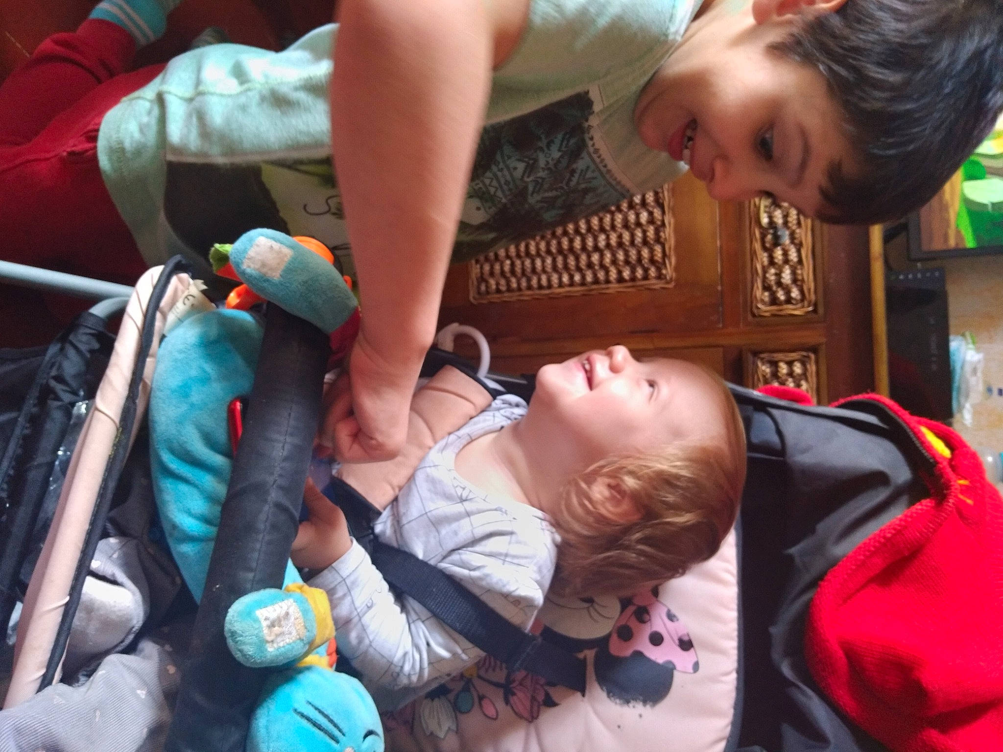 Matheo a rejoint le concours — aidez-le/la à gagner de superbes lots ! baby, baby_carriage, baby_products, child, community, event, fun, green, happy, joy, leisure, organ, people, person, photograph, play, recreation, skin, snapshot, toddler