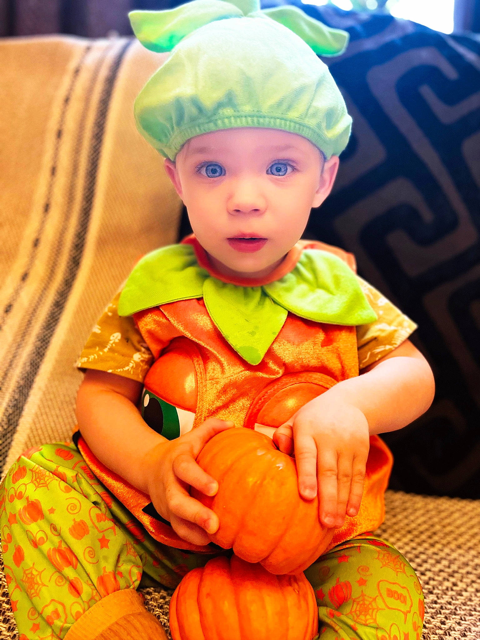 Athes joined the competition — help win amazing prizes! baby, calabaza, cap, cucurbita, eye, face, finger, green, hand, happy, head, headgear, headwear, human_body, orange, organ, person, plant, pumpkin, squash