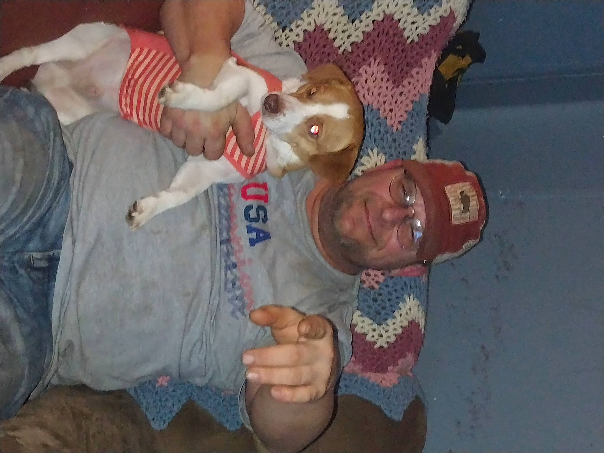 Rip Yellowstone Russell is registered to the contest to win money with this photo: arm, child, elbow, event, finger, flesh, fun, gesture, hand, happy, lap, nail, room, smile, t_shirt, thumb, tree, wood, wrist