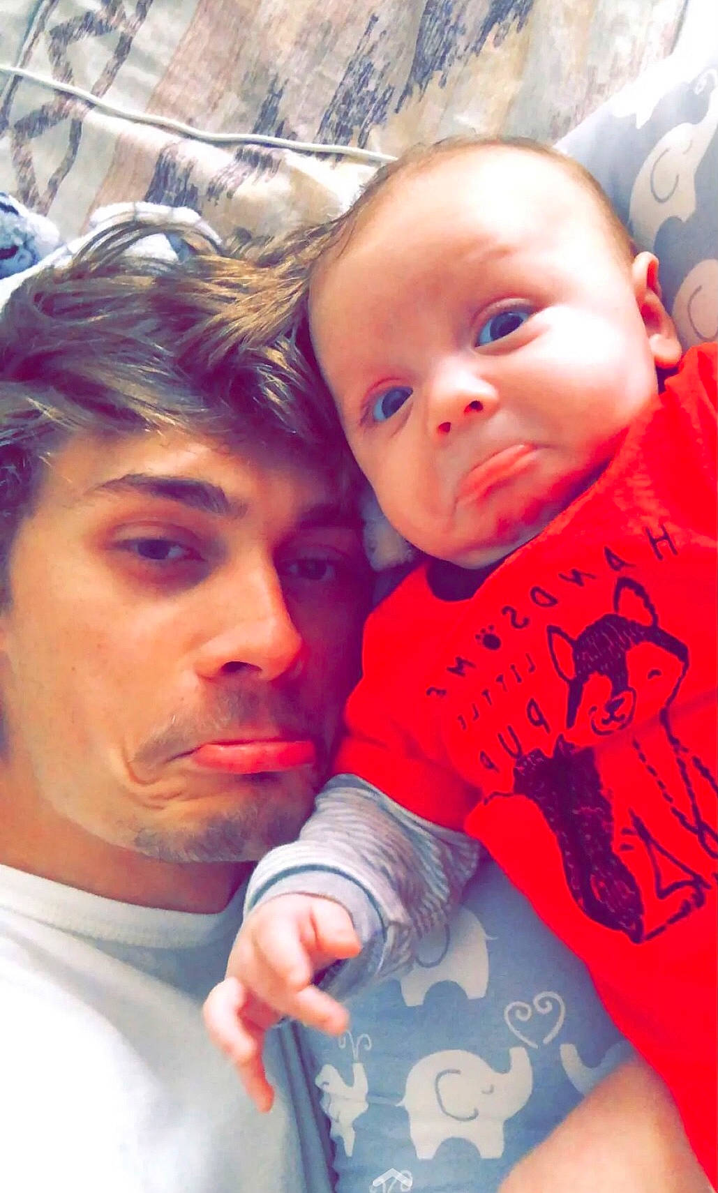 Jase is registered to the contest to win money with this photo: baby_toddler_clothing, cheek, comfort, cool, eyelash, facial_expression, finger, forehead, fun, gesture, hairstyle, happy, human, interaction, lip, mammal, mouth, nose, person, skin