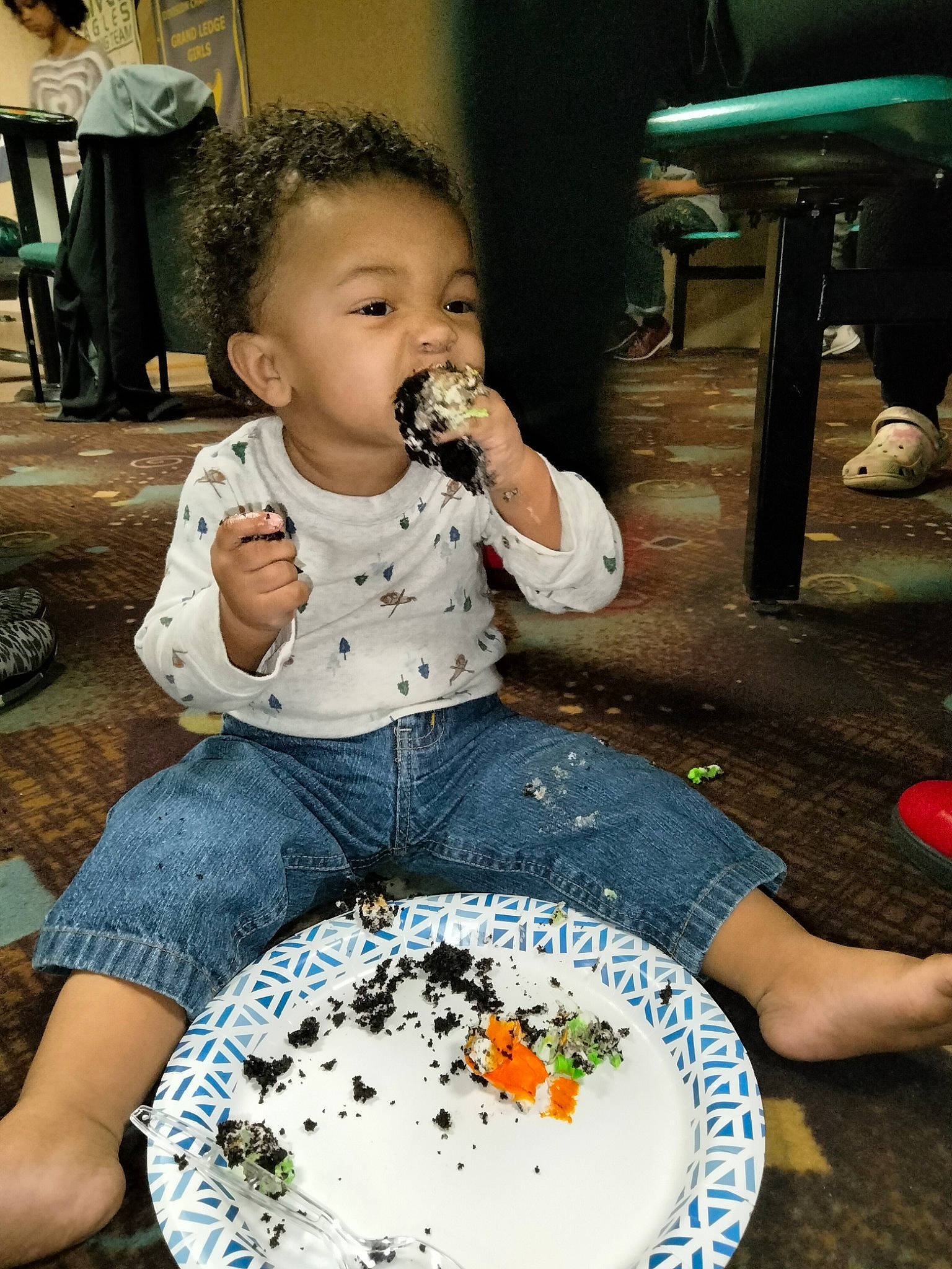 Jericho is registered to the contest to win money with this photo: baby, baby_toddler_clothing, chair, child, comfort_food, cooking, cuisine, dish, dishware, food, fun, paint, person, plate, platter, porcelain, recipe, serveware, sitting, tableware