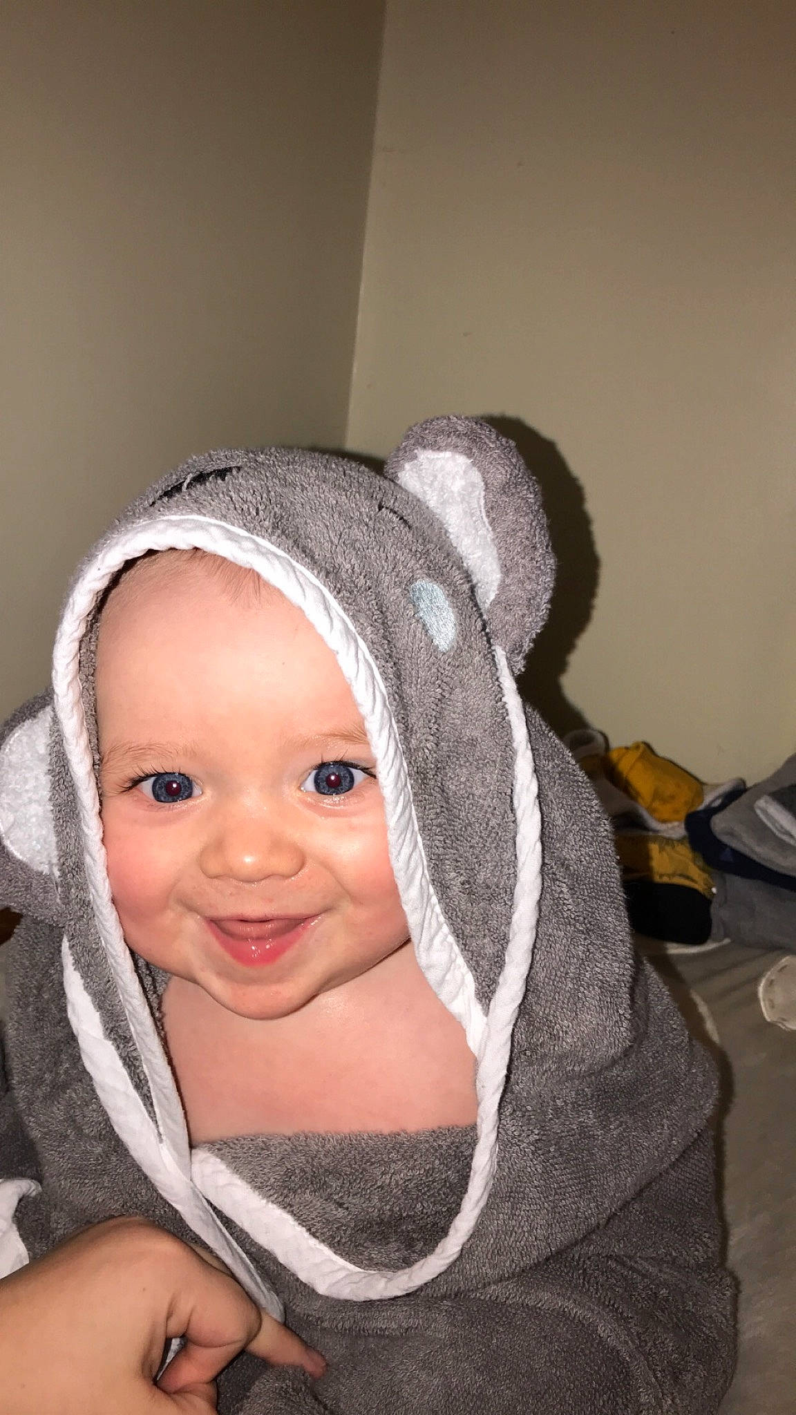 Nixon is registered to the contest to win money with this photo: baby, bonnet, child, ear, fashion_accessory, headgear, joy, person, smile, toddler