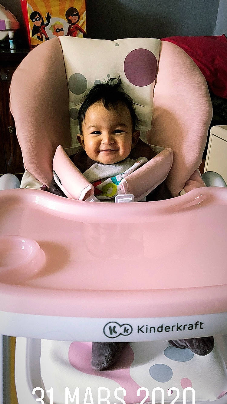 Kelsy participe au concours pour gagner de l'argent avec cette photo : baby, child, joy, person, pink, potty_training, product, skin, toddler