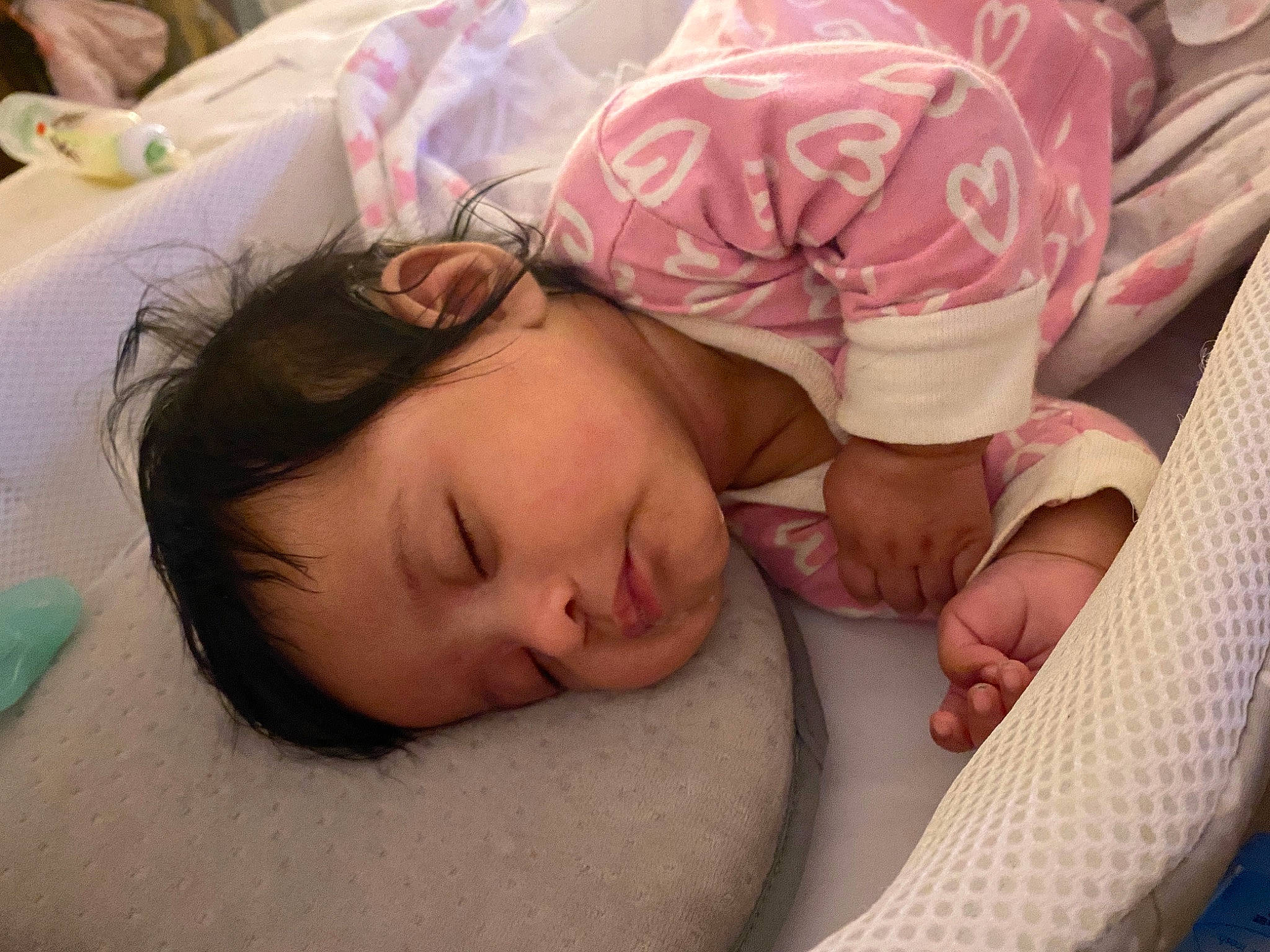 Cecilia is registered to the contest to win money with this photo: baby, baby_sleeping, baby_toddler_clothing, bed, bed_sheet, bedding, bedtime, cheek, child, comfort, happy, linens, mammal, nap, pattern, person, room, skin, sleep, textile