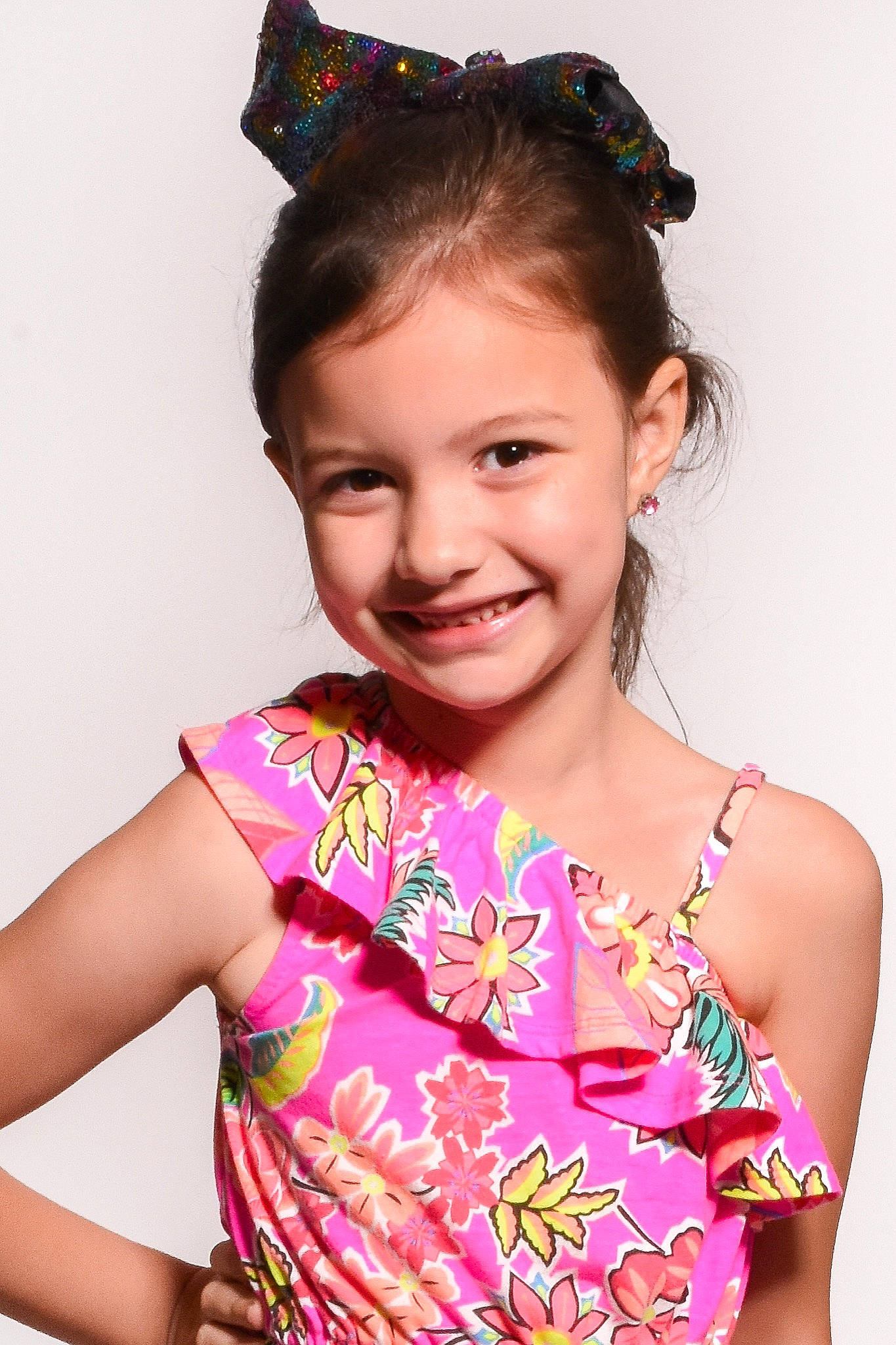 Caylee joined the competition — help win amazing prizes! child, child_model, clothing, fashion_accessory, hair_accessory, hairstyle, headband, headgear, headpiece, joy, person, pink, smile, tiara, toddler