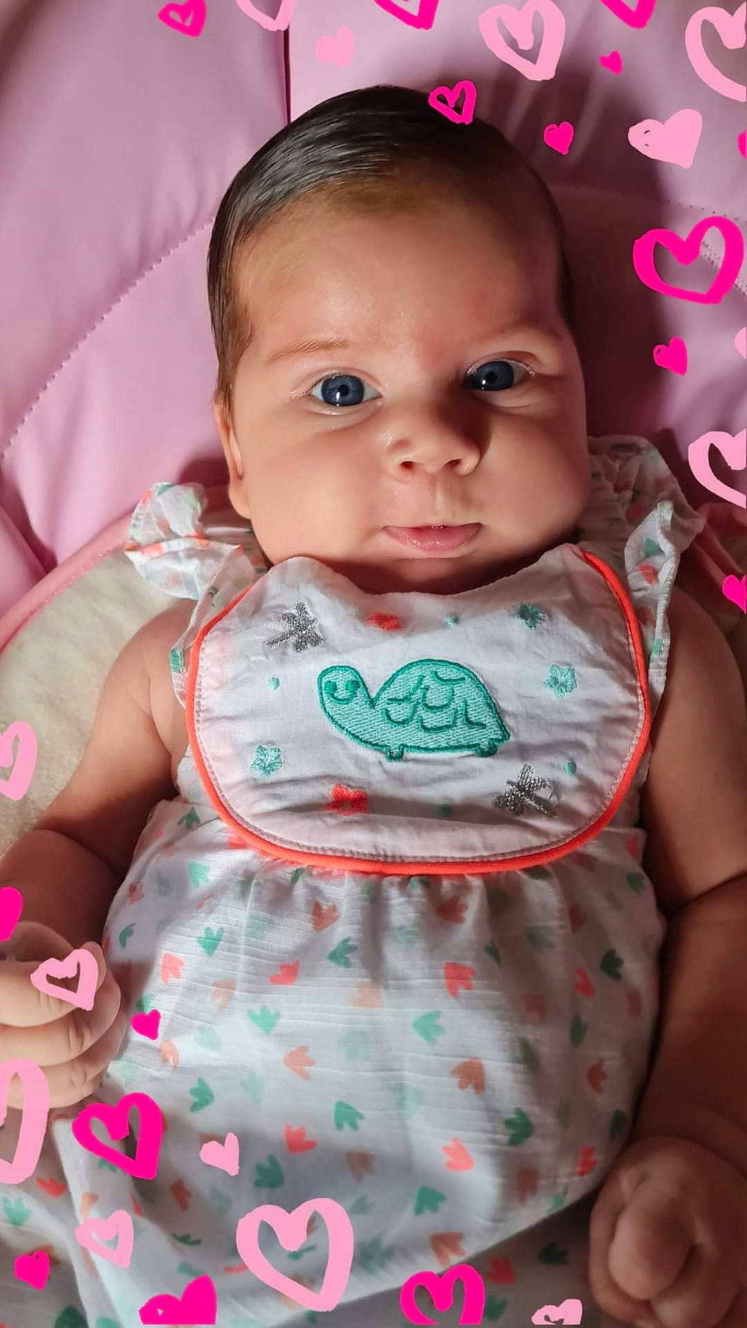 Oriana a rejoint le concours — aidez-le/la à gagner de superbes lots ! baby_toddler_clothing, cheek, dress, eye, eyebrow, face, facial_expression, happy, head, human, lip, neck, nose, organ, person, pink, product, skin, sleeve, textile