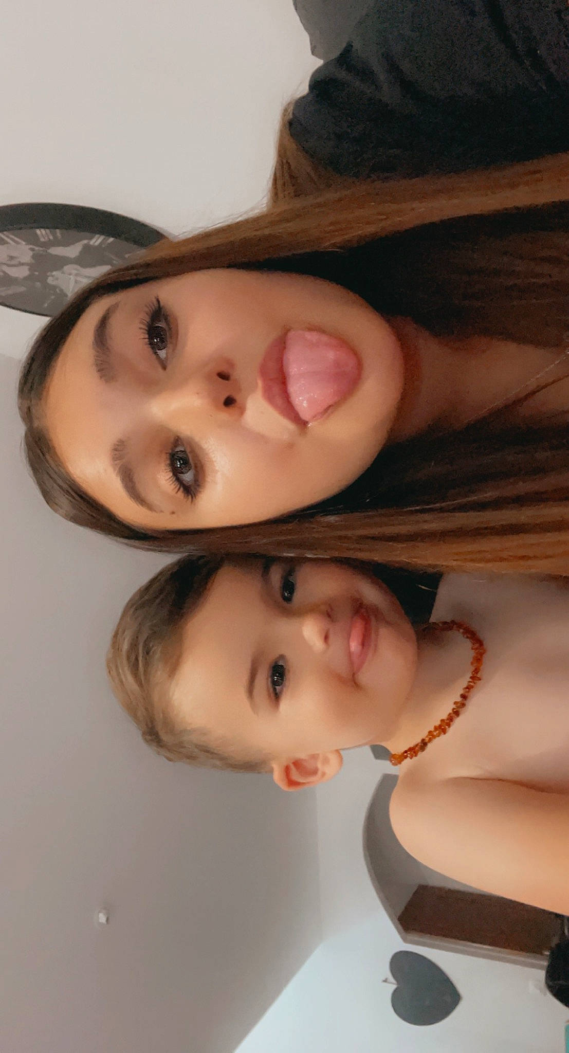 Ilyan participe au concours pour gagner de l'argent avec cette photo : beauty, black_hair, cheek, dress, eyebrow, eyelash, flash_photography, forehead, happy, iris, jaw, joy, lip, long_hair, mouth, neck, nose, person, plant, skin