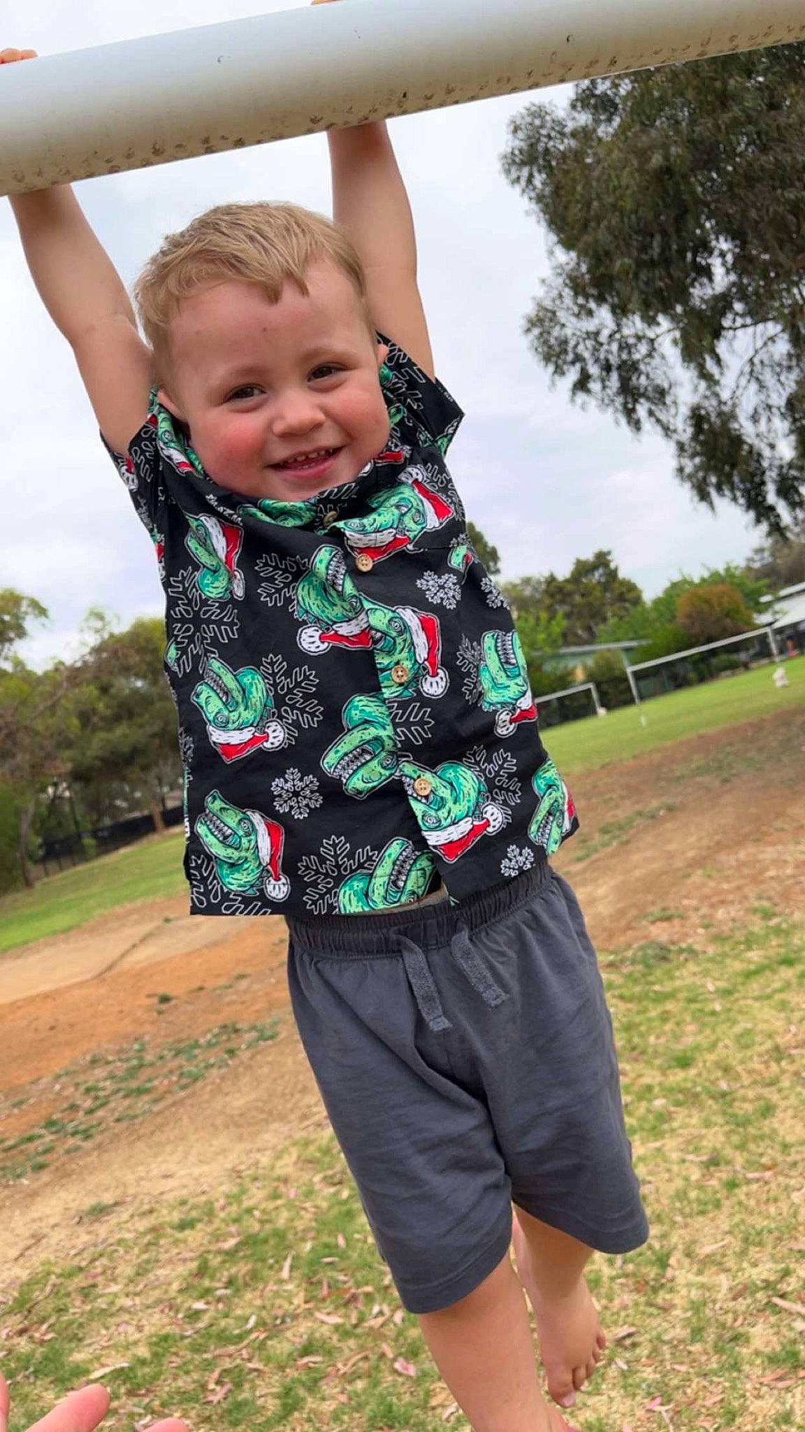 Blade joined the competition — help win amazing prizes! baby_toddler_clothing, fun, gesture, grass, grassland, happy, human_body, joy, leisure, neck, pattern, people_in_nature, person, plant, shoulder, sky, sleeve, smile, t_shirt, toddler