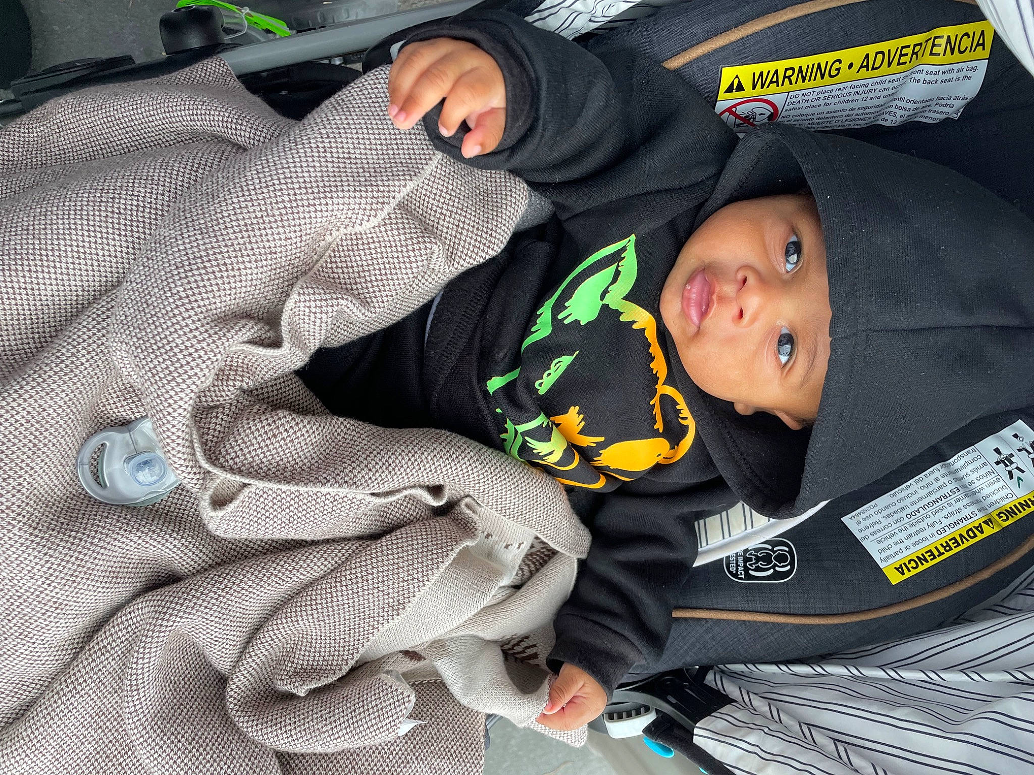 Midas is registered to the contest to win money with this photo: auto_part, baby, baby_carriage, baby_products, baby_safety, baby_toddler_clothing, car_seat, car_seat_cover, carmine, child, comfort, headwear, lap, motor_vehicle, nap, person, sitting, sleep, sleeve, toddler