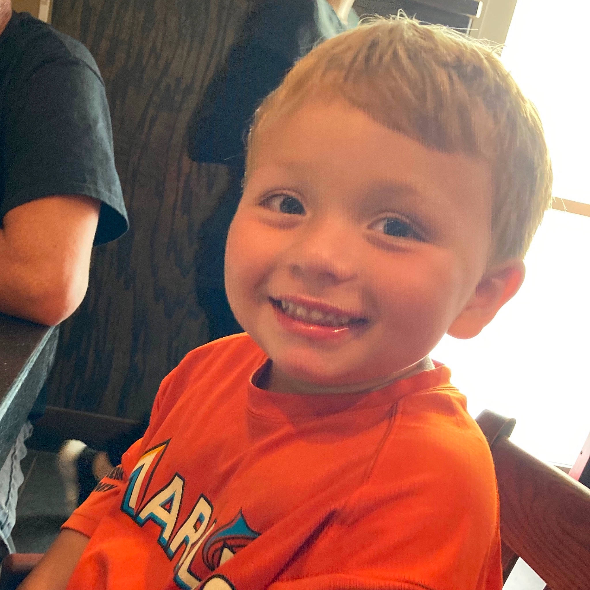 Bailey Damron joined the competition — help win amazing prizes! cheek, chin, eyebrow, forehead, gesture, hairstyle, happy, iris, jaw, joy, mouth, muscle, neck, nose, orange, person, shoulder, skin, sleeve, smile