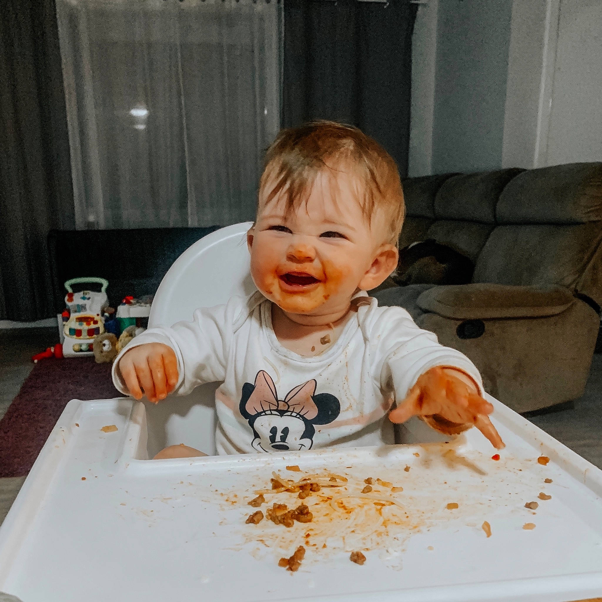 Meelah is registered to the contest to win money with this photo: baby, baby_food, baked_goods, birthday, birthday_cake, cake, child, comfort_food, cuisine, dessert, dish, eating, face, food, joy, person, sweetness, toddler