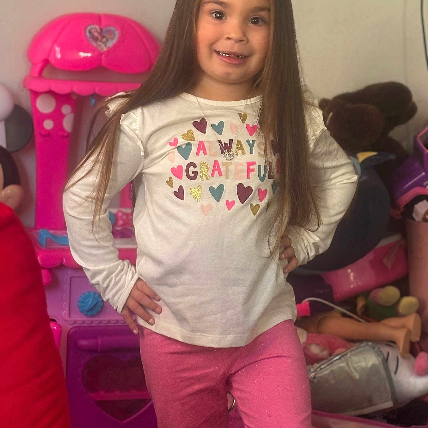 Meylanie is registered to the contest to win money with this photo: accessories, blouse, child, clothing, cushion, face, female, girl, head, homedecor, indoors, jewelry, necklace, pants, person, photography, portrait, purple, sleeve, t_shirt
