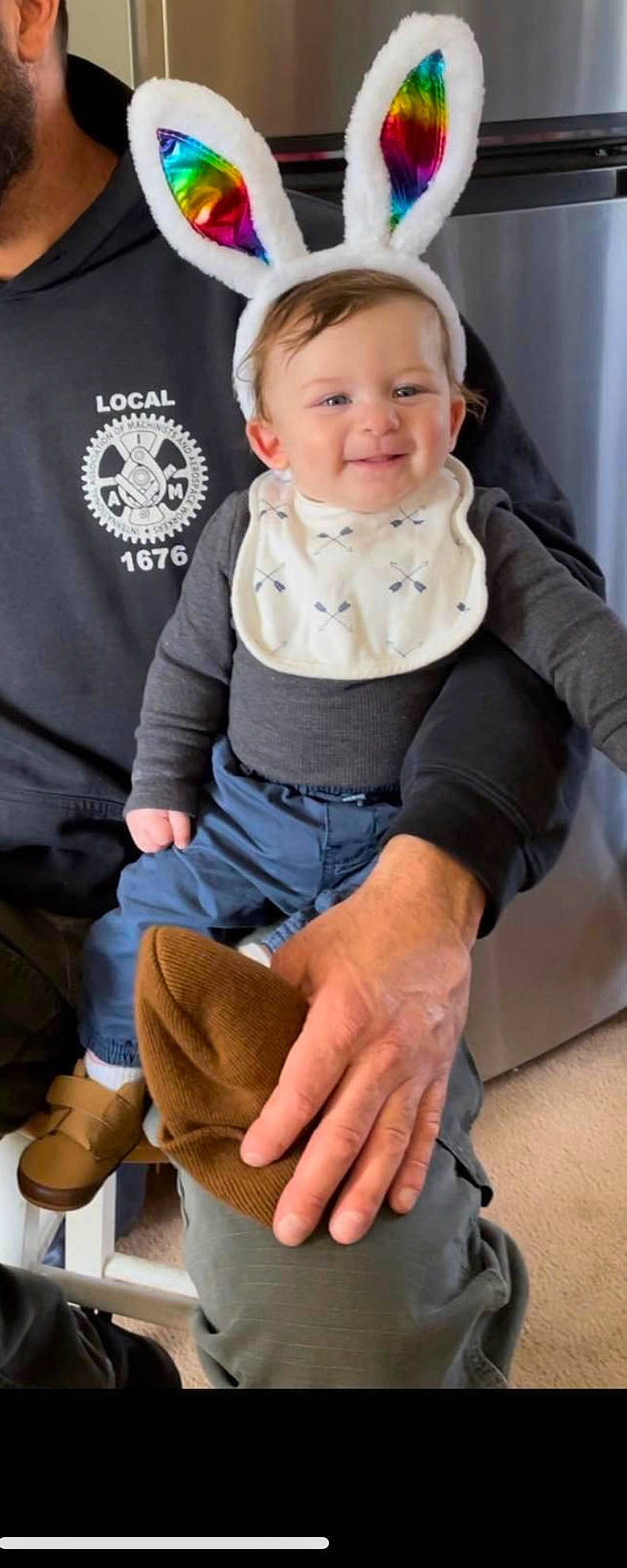 Donovan is registered to the contest to win money with this photo: baby, baby_toddler_clothing, blond, cheek, comfort, denim, elbow, finger, hand, happy, human_leg, jeans, joint, joy, knee, person, sleeve, smile, thigh, toddler