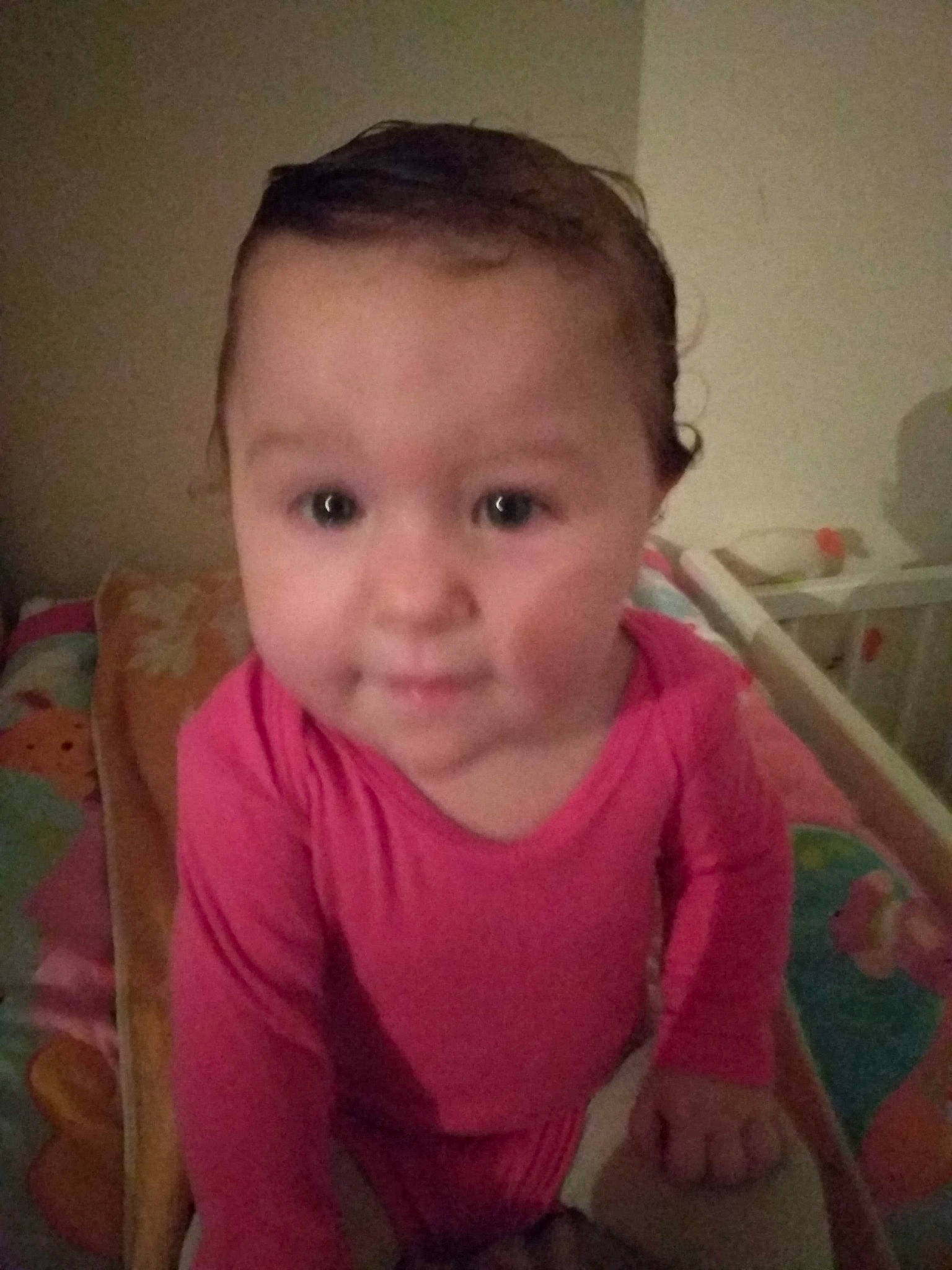 Kassandra a rejoint le concours — aidez-le/la à gagner de superbes lots ! baby, beauty, cheek, child, chin, ear, eye, eyebrow, face, facial_expression, forehead, hair, head, lip, nose, person, pink, skin, smile, standing