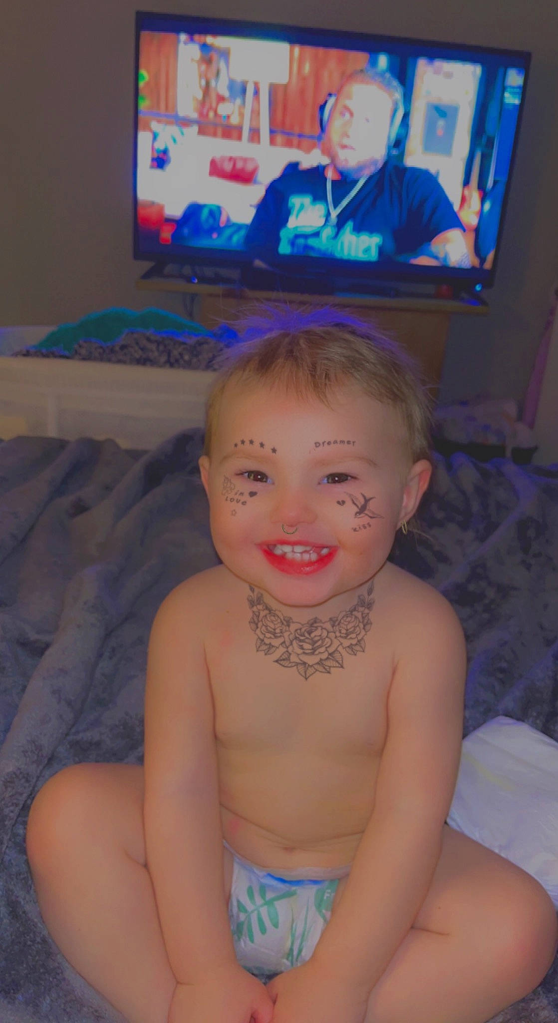 Maribel joined the competition — help win amazing prizes! blue, cable_television, chest, child, eye, fun, gadget, happy, home_appliance, human_body, iris, joy, mouth, muscle, output_device, person, smile, standing, television, television_set