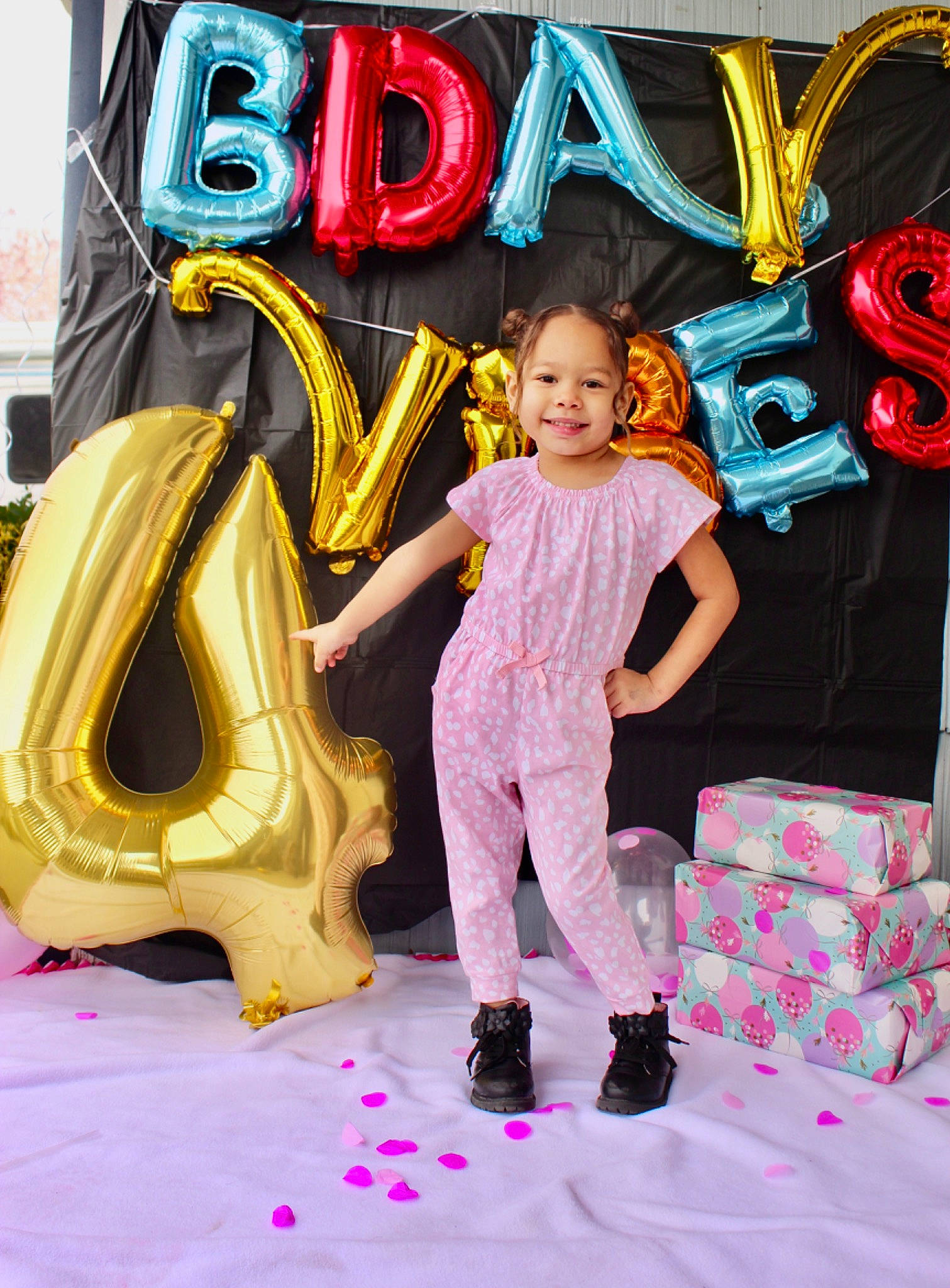 Jaylynn is registered to the contest to win money with this photo: baby_toddler_clothing, bag, boot, child, entertainment, fashion, fun, green, happy, joy, leisure, magenta, people, person, pink, purple, shoe, smile, sneakers, textile