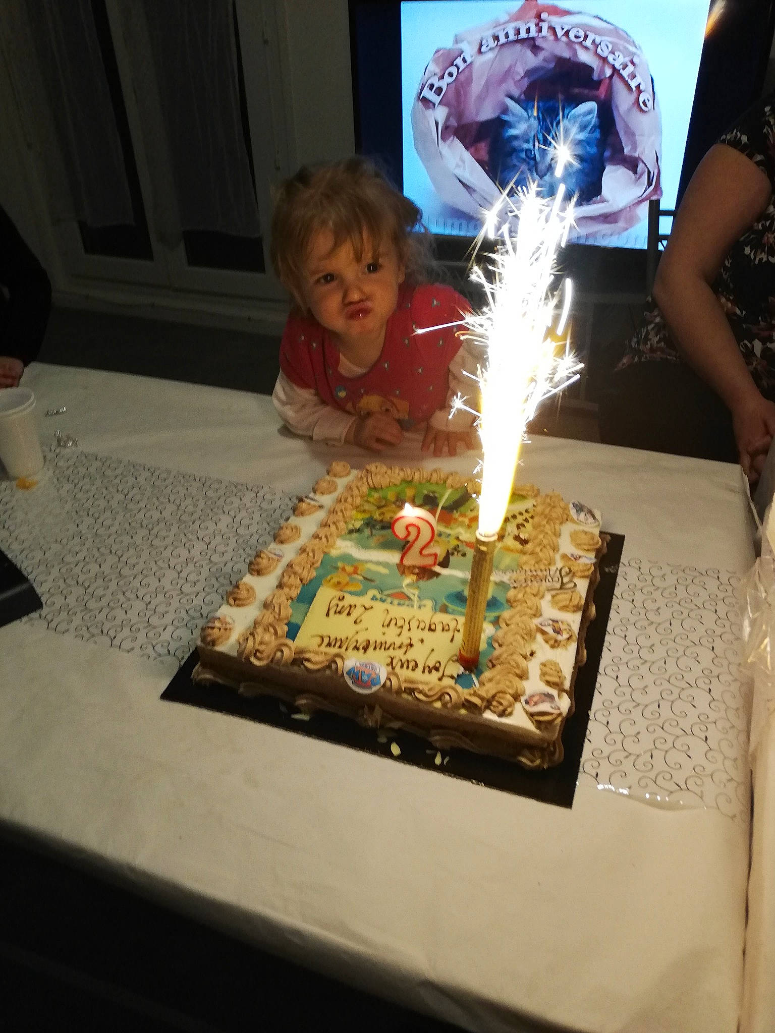 Augusta a rejoint le concours — aidez-le/la à gagner de superbes lots ! baked_goods, birthday, birthday_cake, buttercream, cake, cake_decorating, comfort_food, cuisine, dessert, food, icing, party, pasteles, person, sweetness, torta, torte